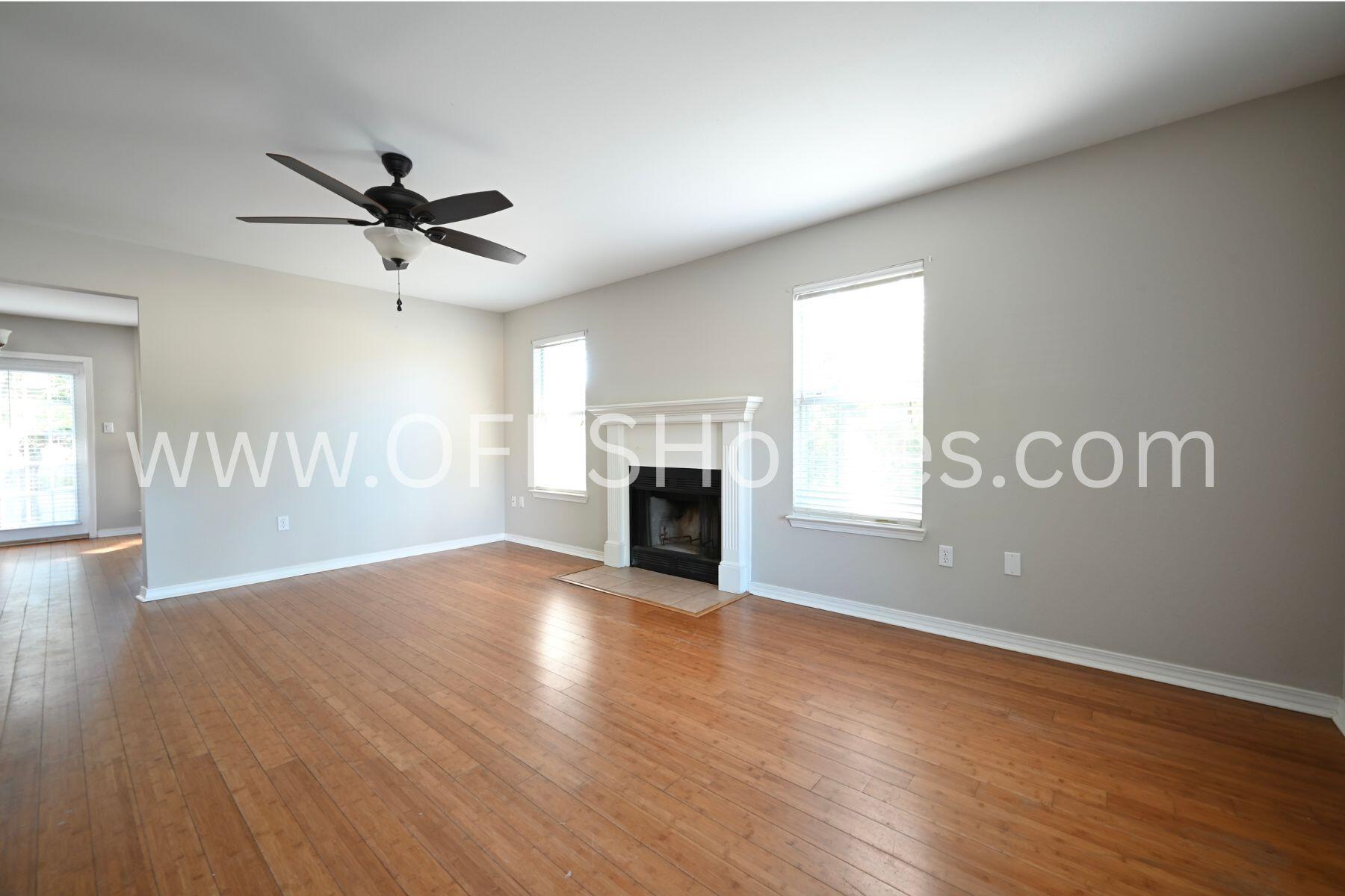 BROOKWOOD - Residential Lease