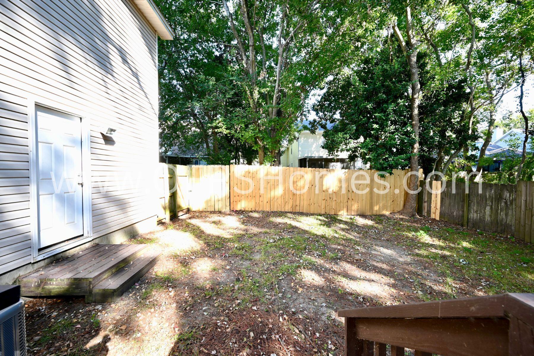 BROOKWOOD - Residential Lease