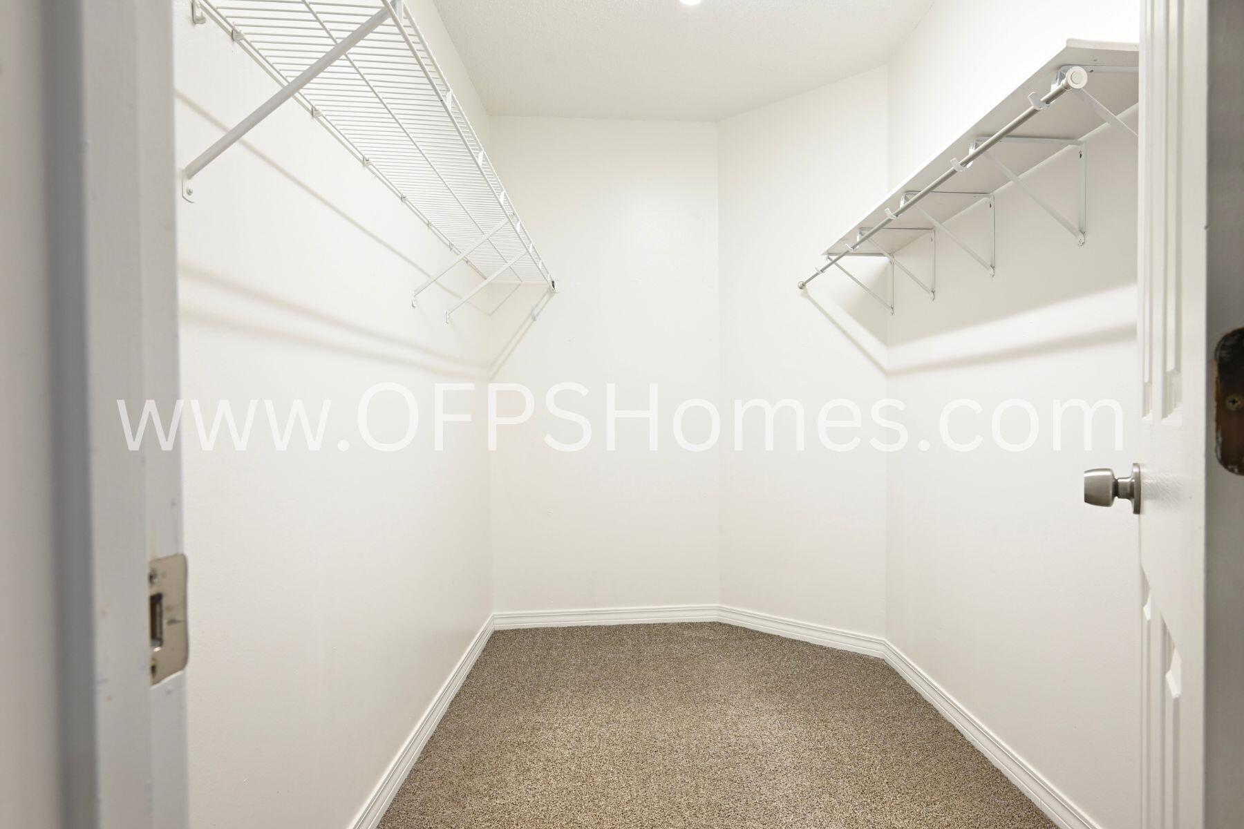 BROOKWOOD - Residential Lease