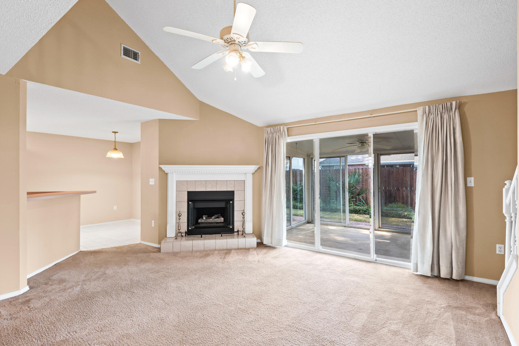 HUNTERS RUN S/D - Residential