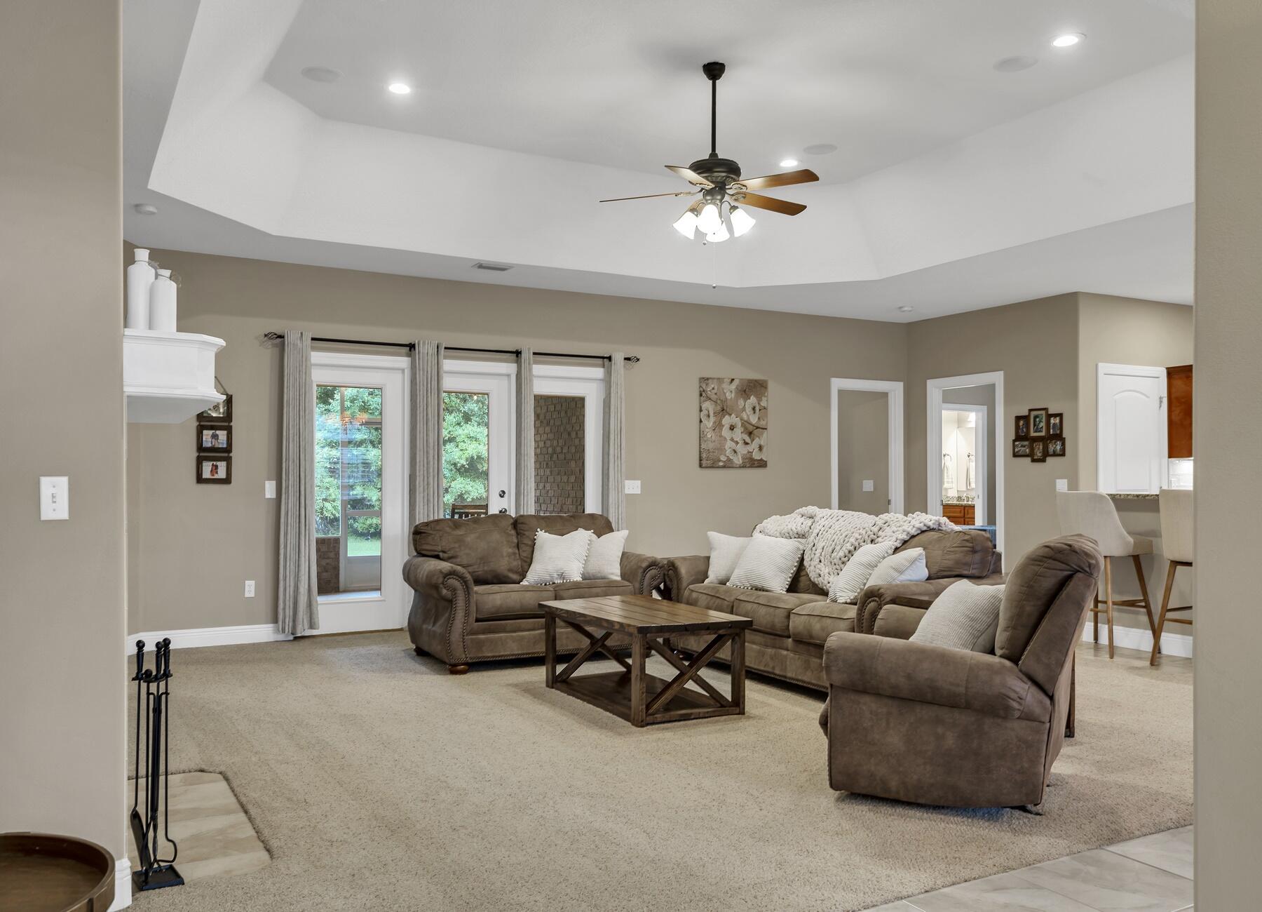 MAGNOLIA HARBOR - Residential