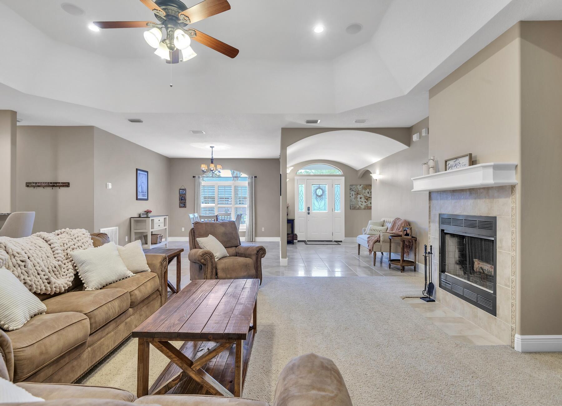 MAGNOLIA HARBOR - Residential