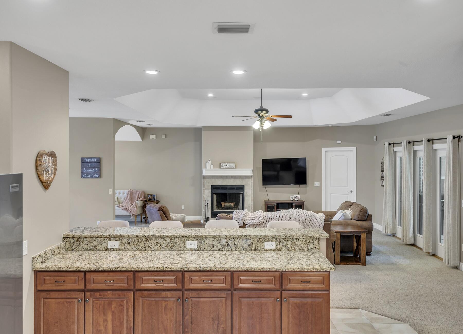 MAGNOLIA HARBOR - Residential