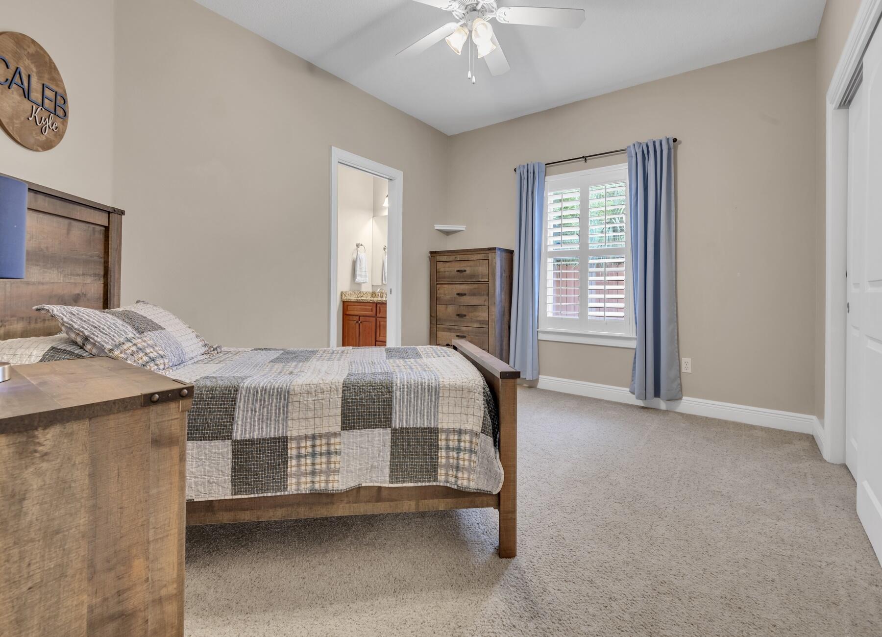 MAGNOLIA HARBOR - Residential