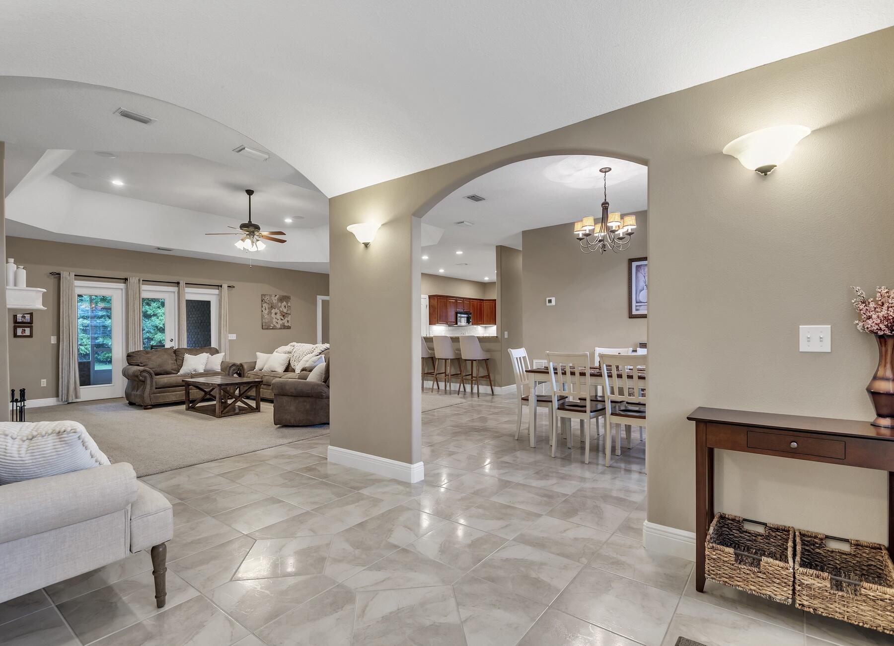 MAGNOLIA HARBOR - Residential