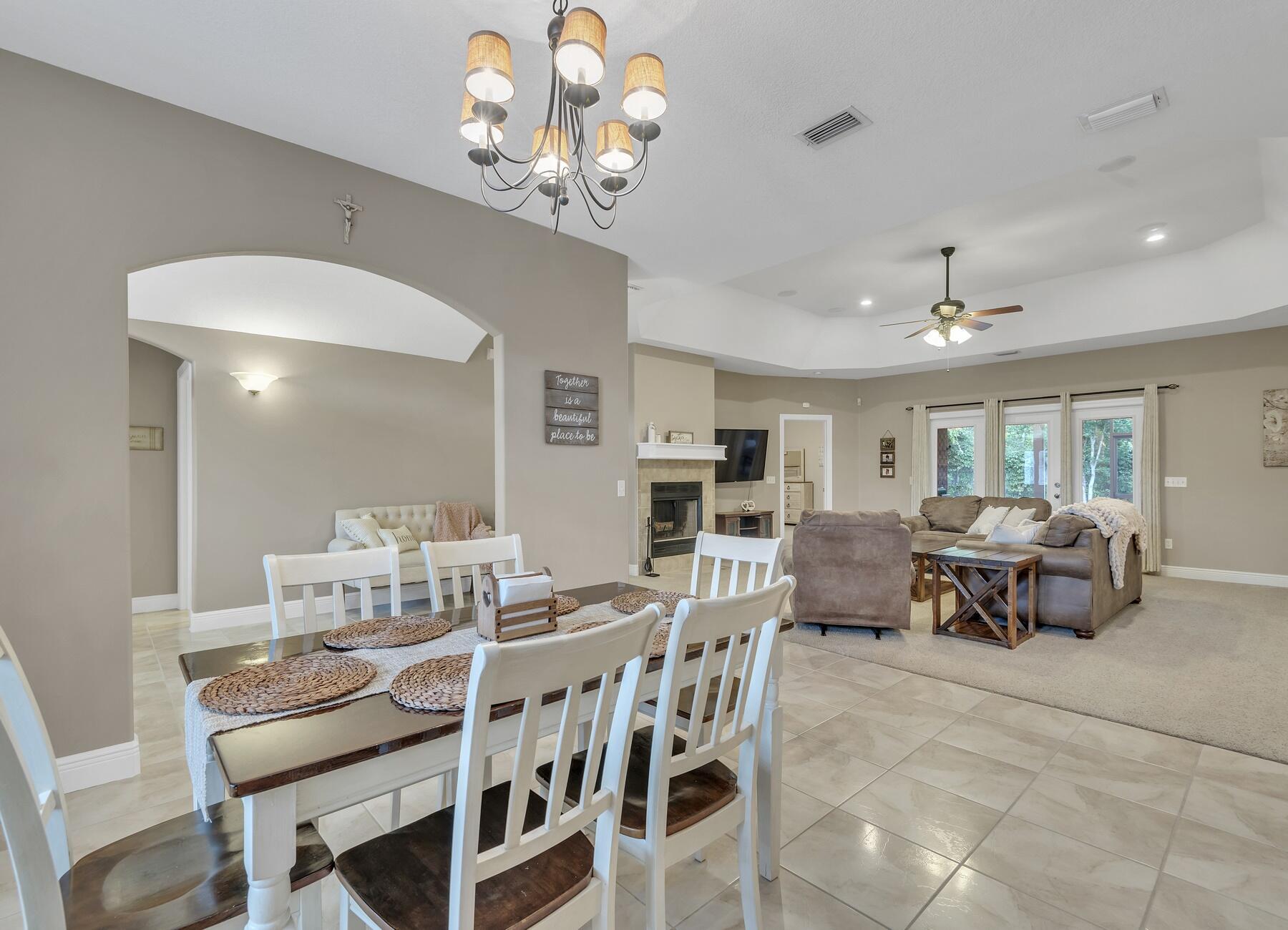 MAGNOLIA HARBOR - Residential