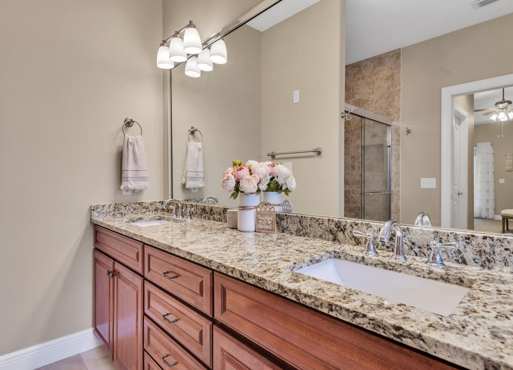 MAGNOLIA HARBOR - Residential