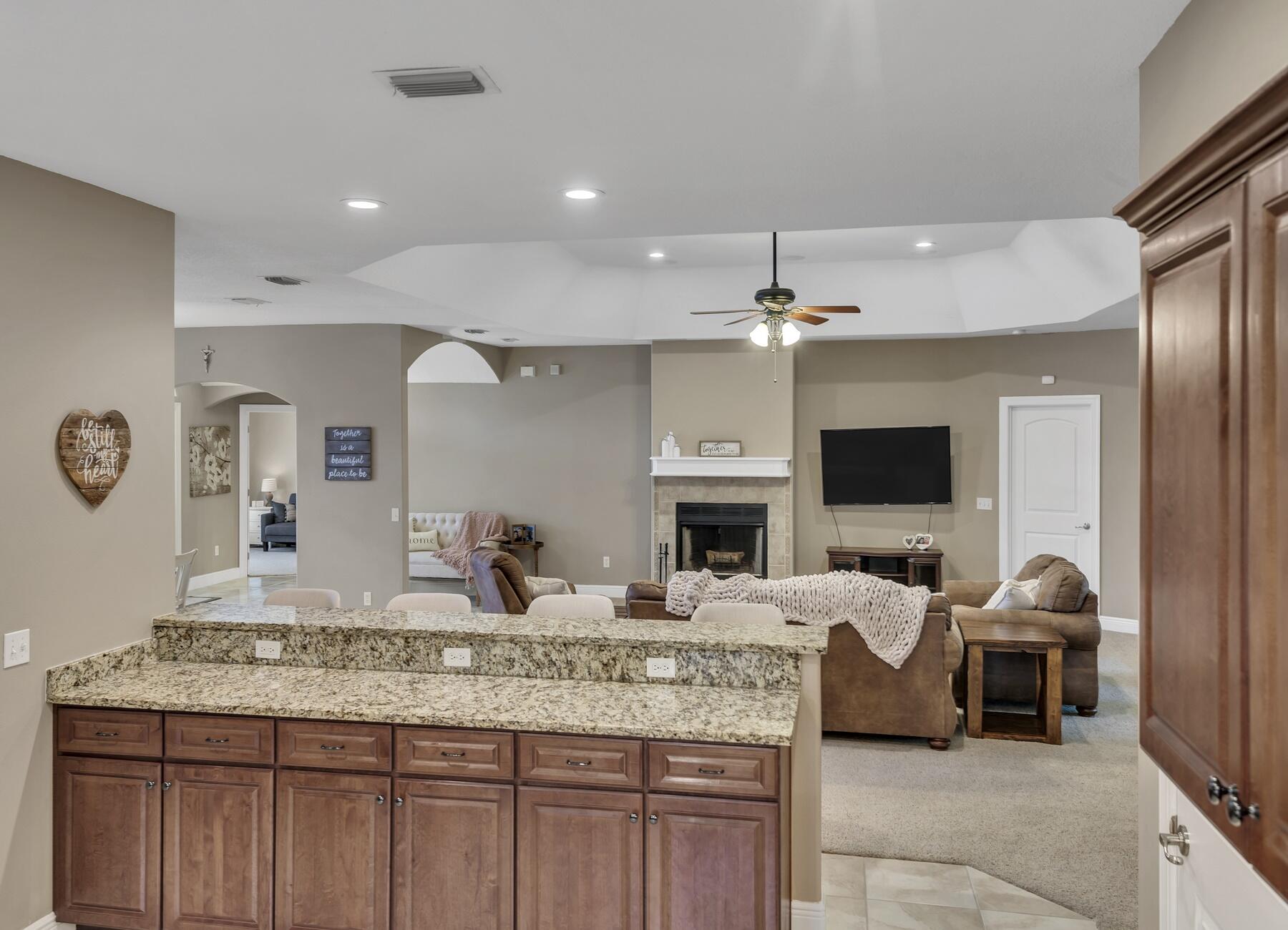 MAGNOLIA HARBOR - Residential