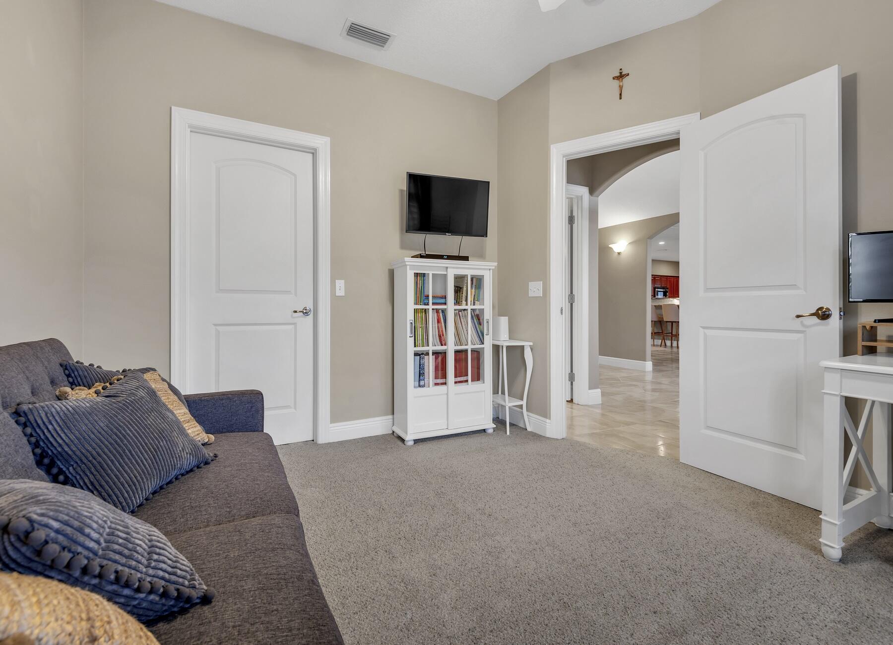 MAGNOLIA HARBOR - Residential