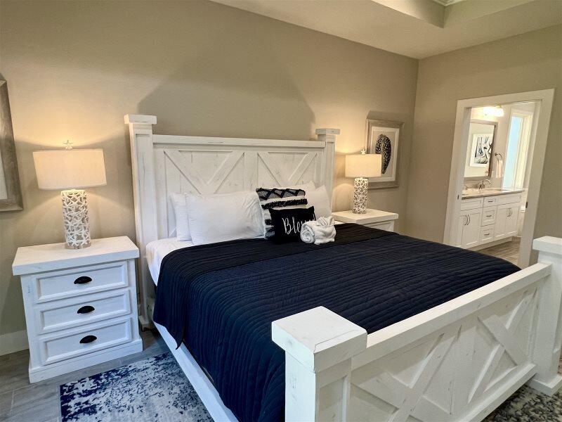 PARK PLACE ADD LOT 13 BLK G - Residential