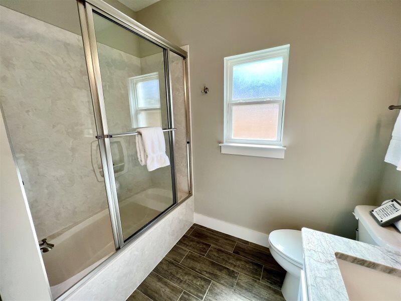 PARK PLACE ADD LOT 13 BLK G - Residential