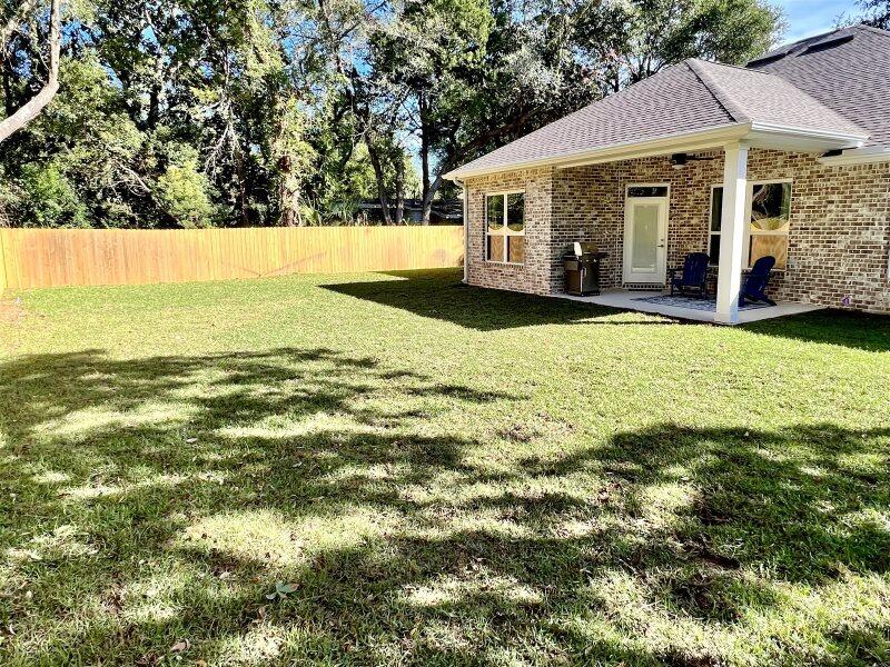 PARK PLACE ADD LOT 13 BLK G - Residential