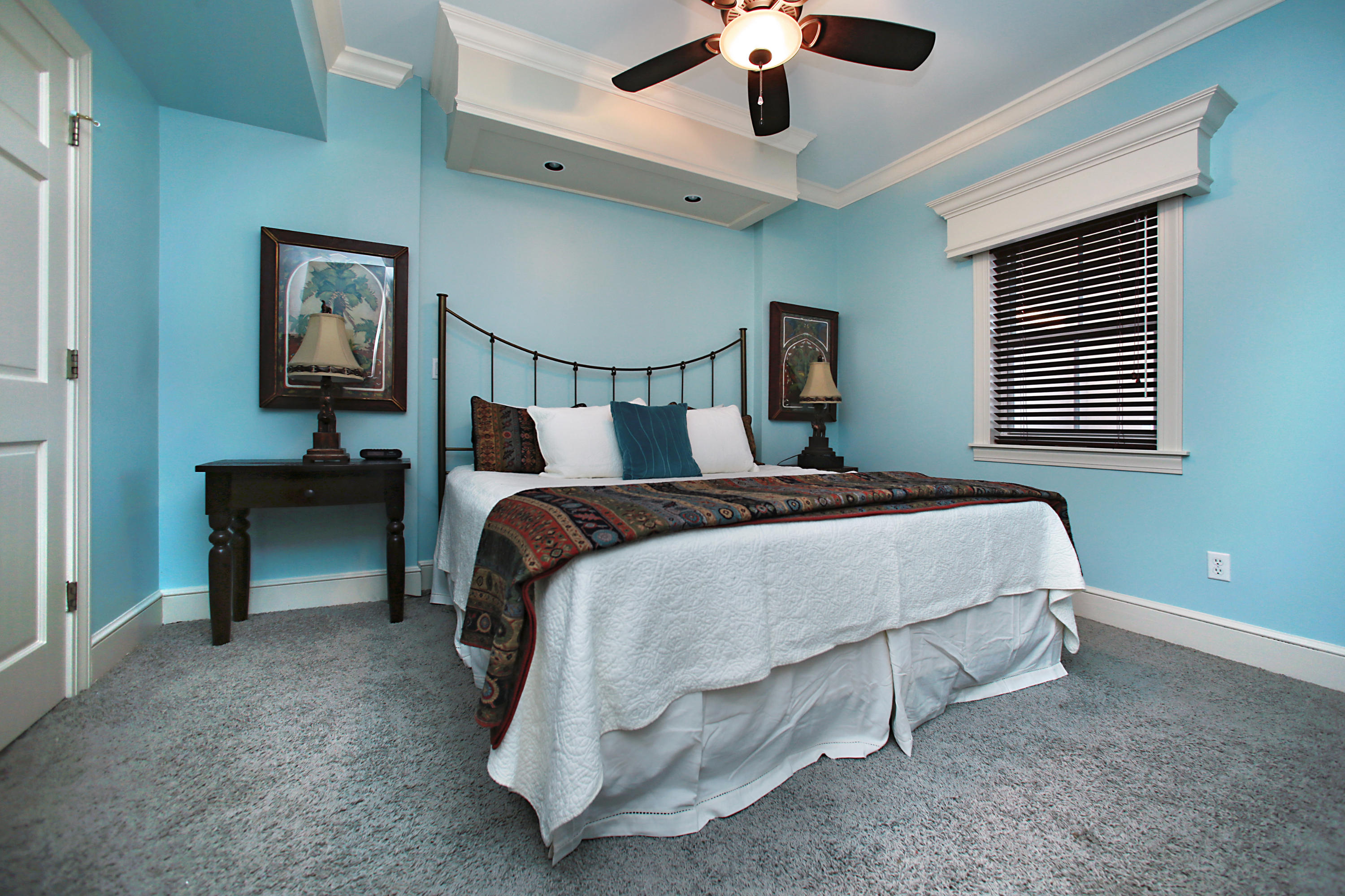 INN AT CRYSTAL BEACH (SUMMERCHASE CONDO) - Residential