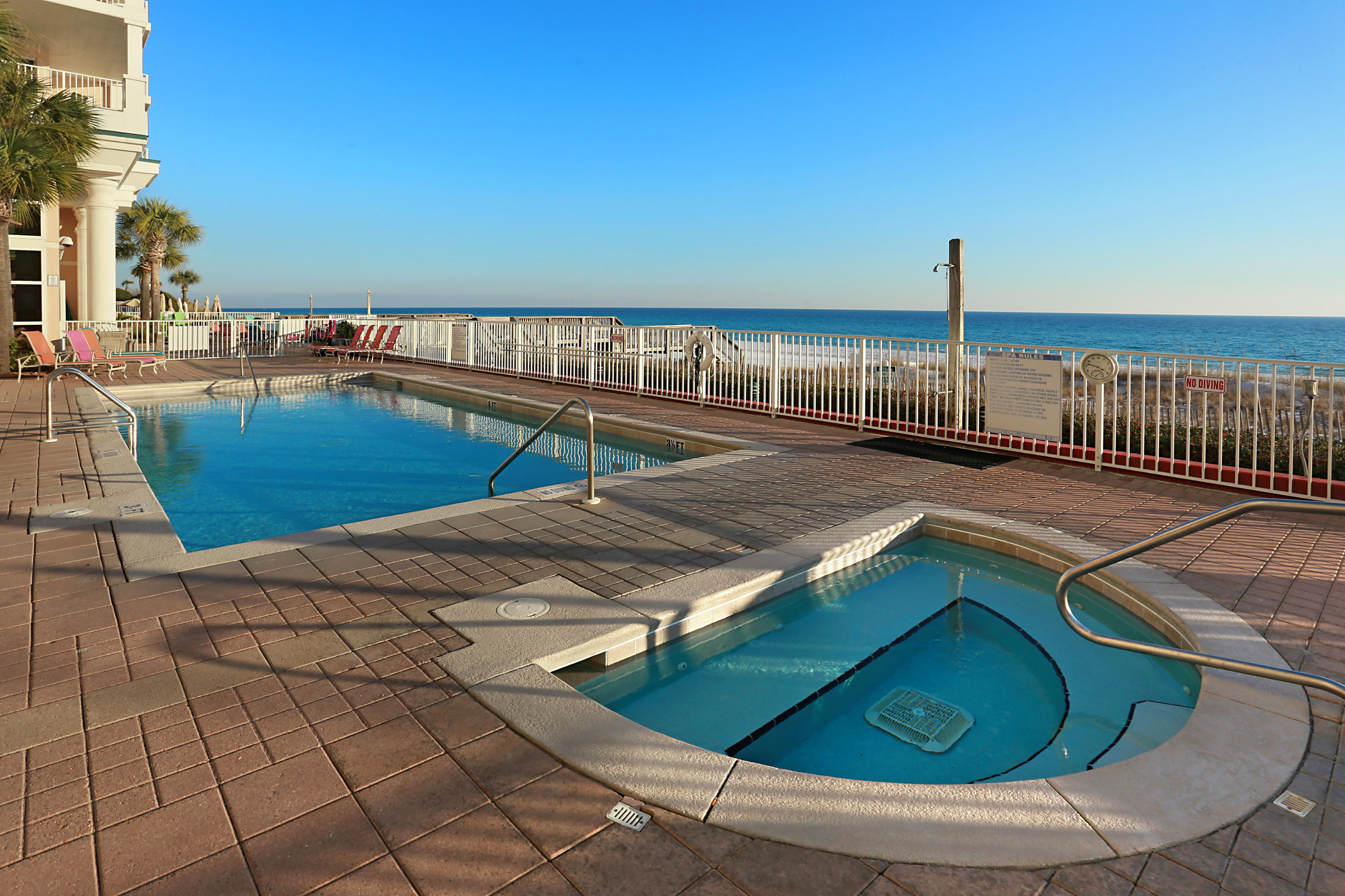 INN AT CRYSTAL BEACH (SUMMERCHASE CONDO) - Residential