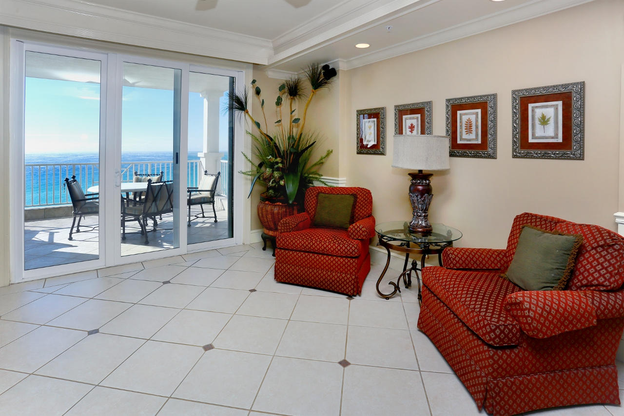 INN AT CRYSTAL BEACH (SUMMERCHASE CONDO) - Residential