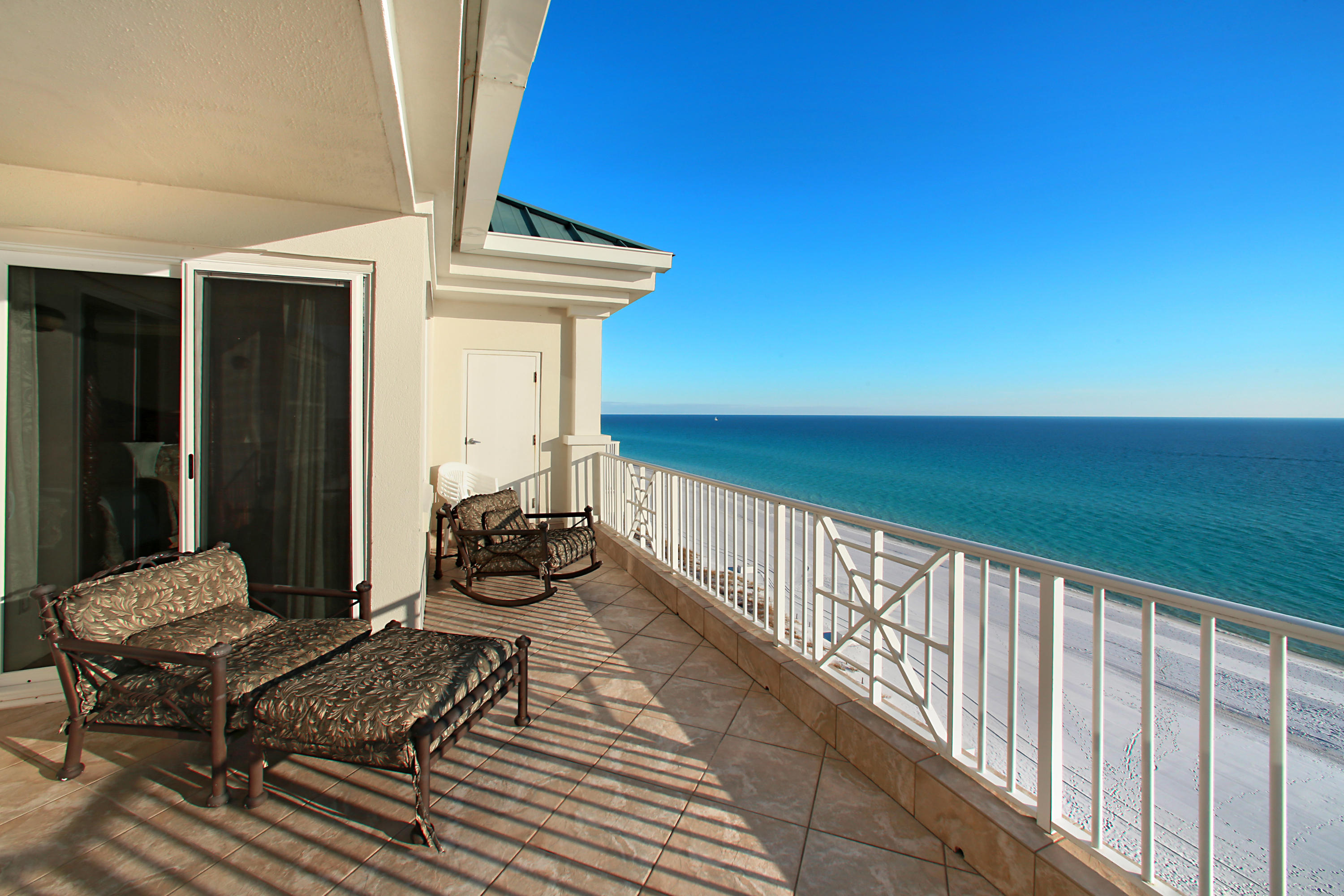 INN AT CRYSTAL BEACH (SUMMERCHASE CONDO) - Residential