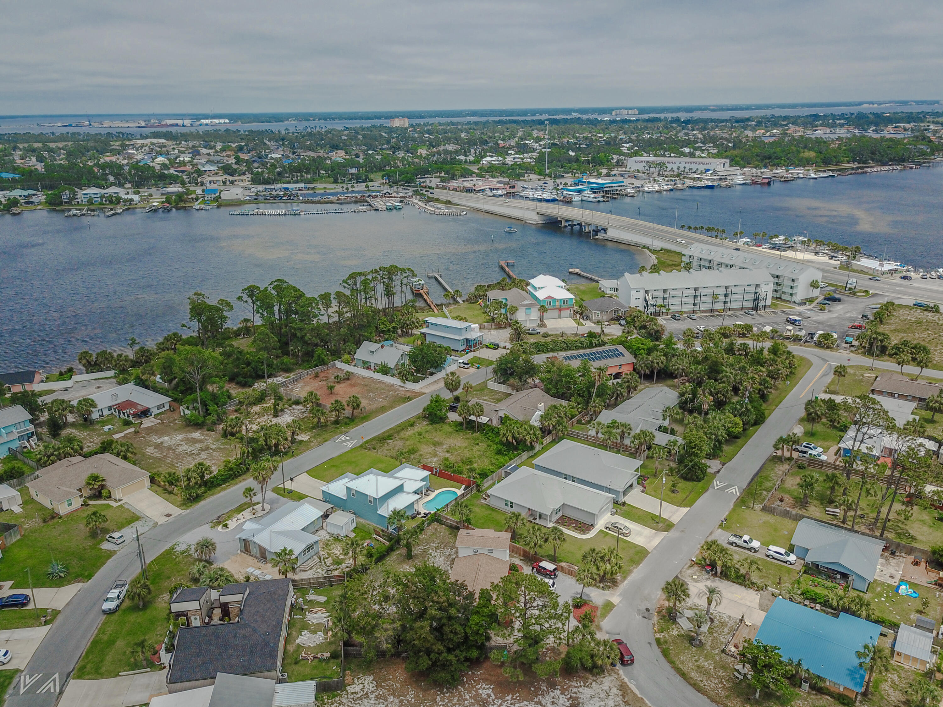 TREASURE ISLAND - Residential