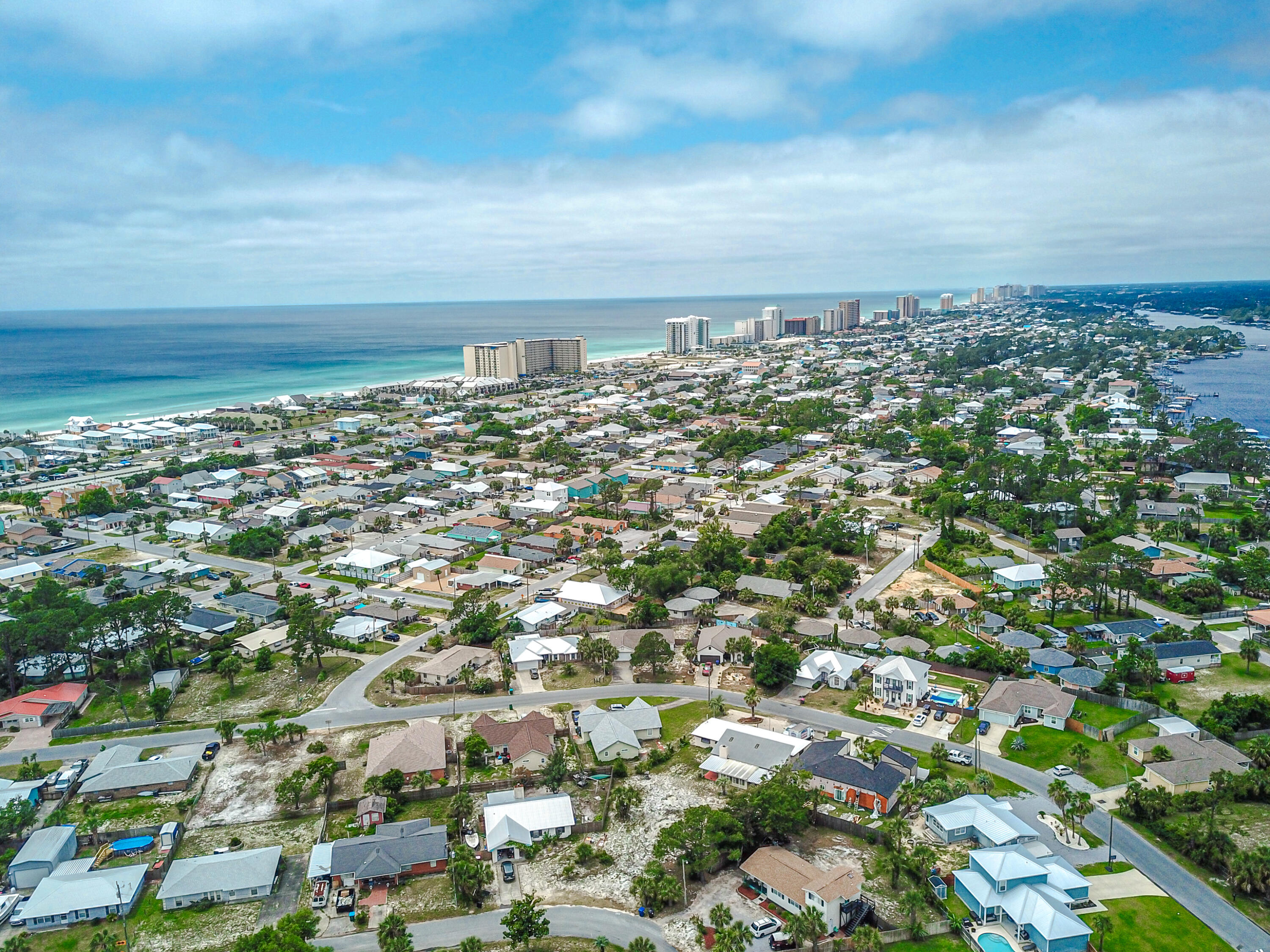 TREASURE ISLAND - Residential