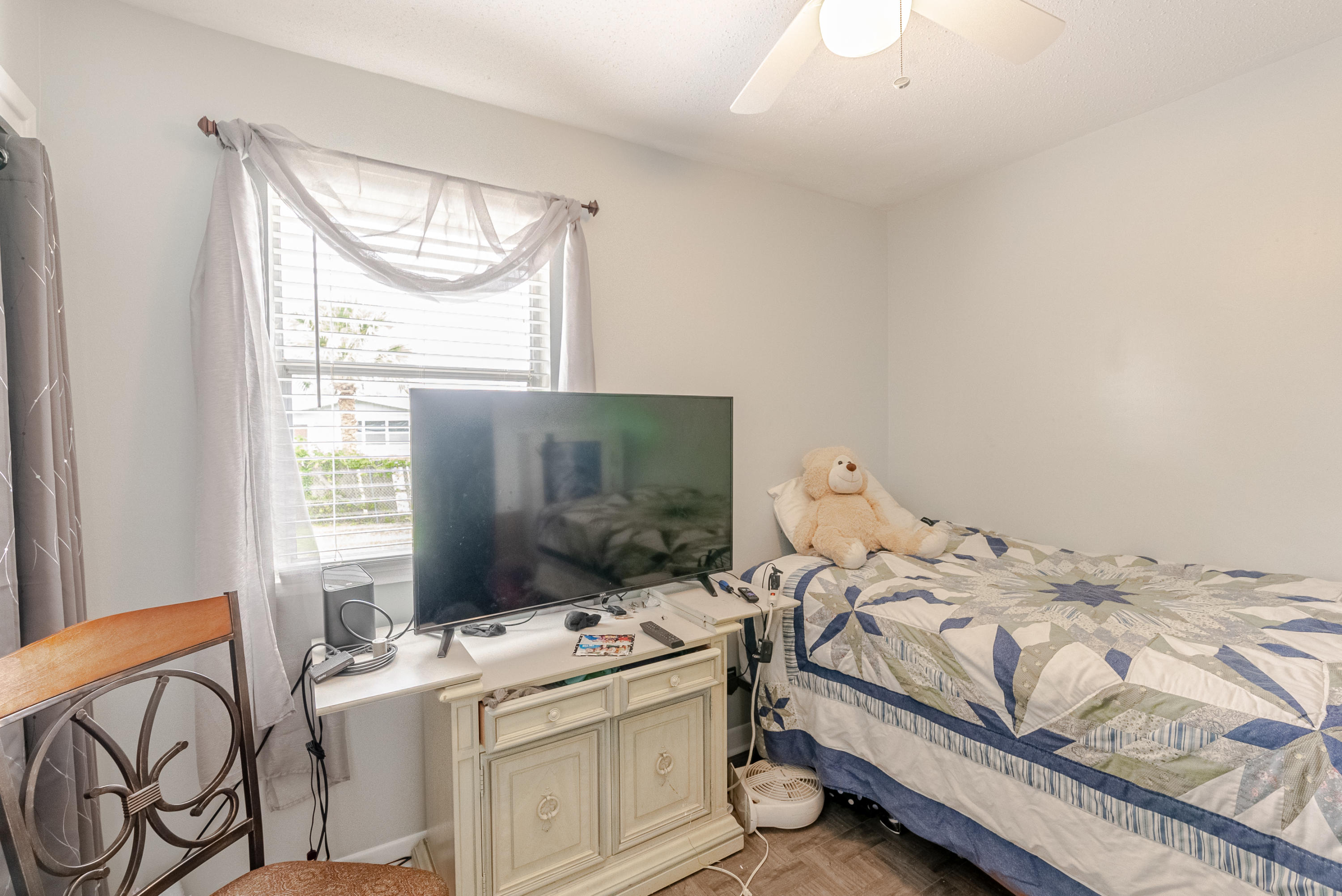 TREASURE ISLAND - Residential