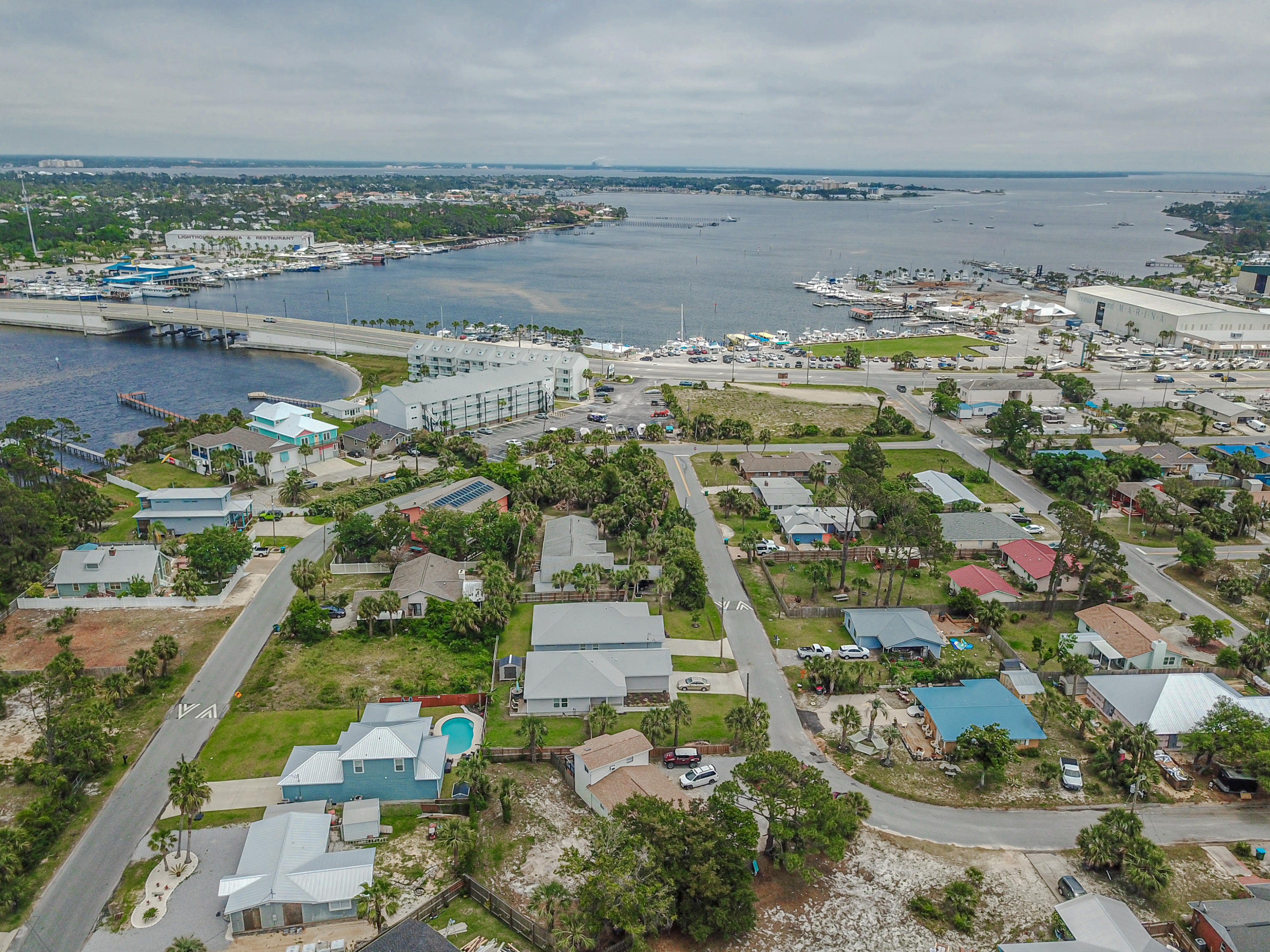 TREASURE ISLAND - Residential