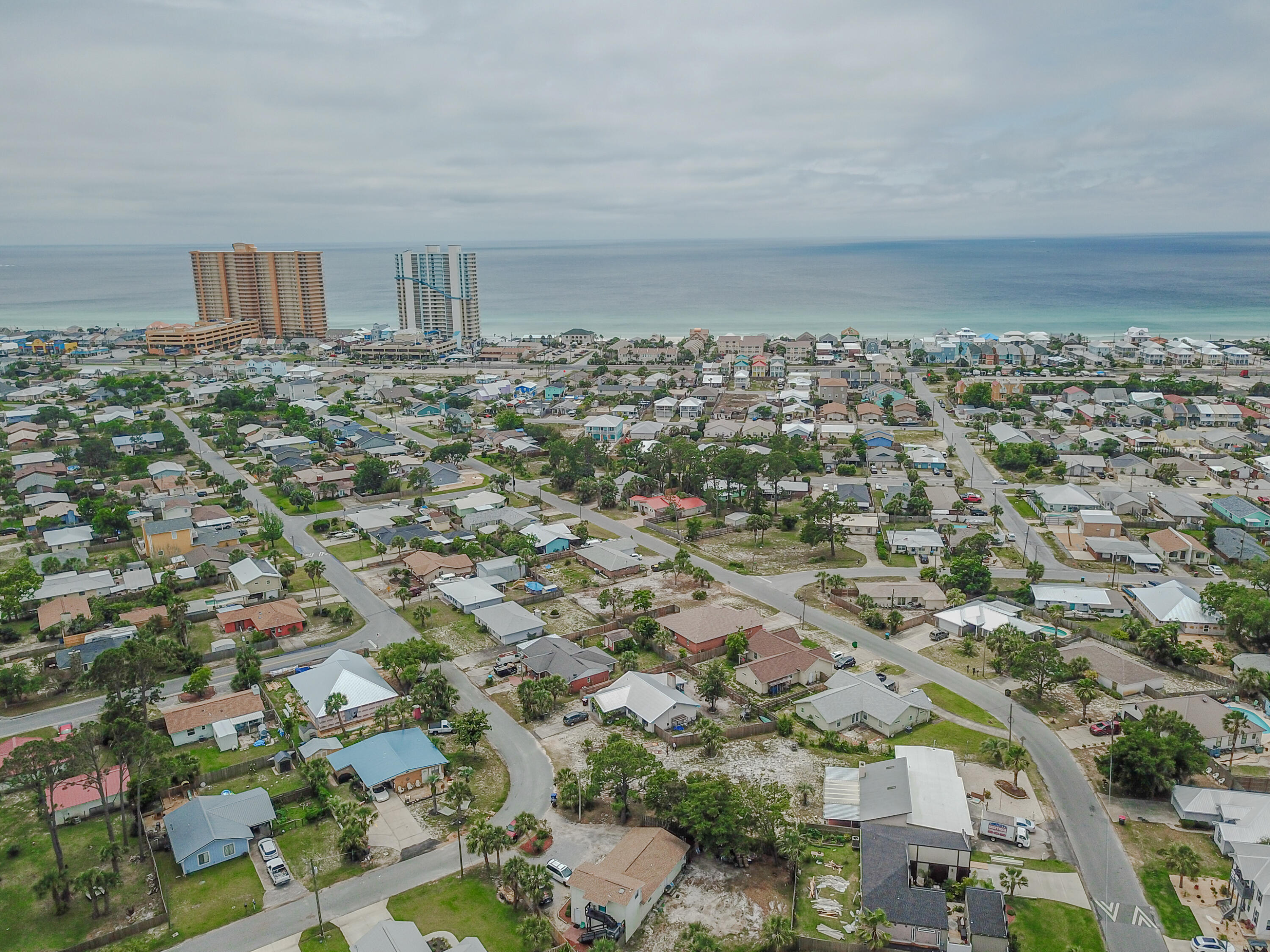 TREASURE ISLAND - Residential