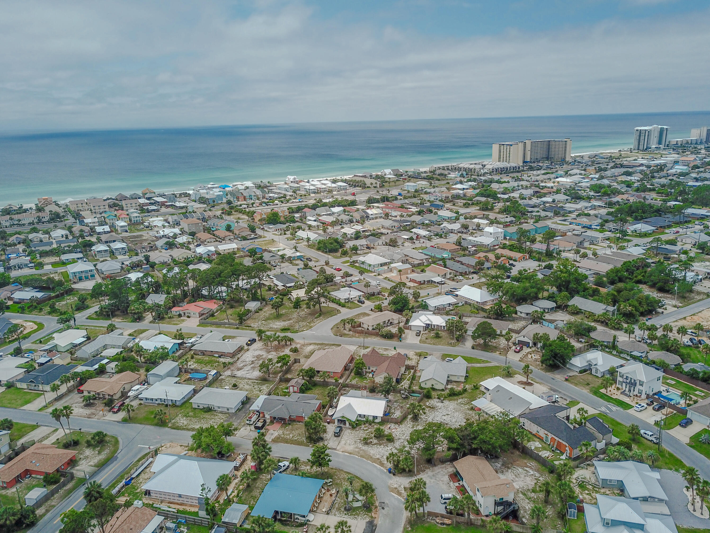 TREASURE ISLAND - Residential