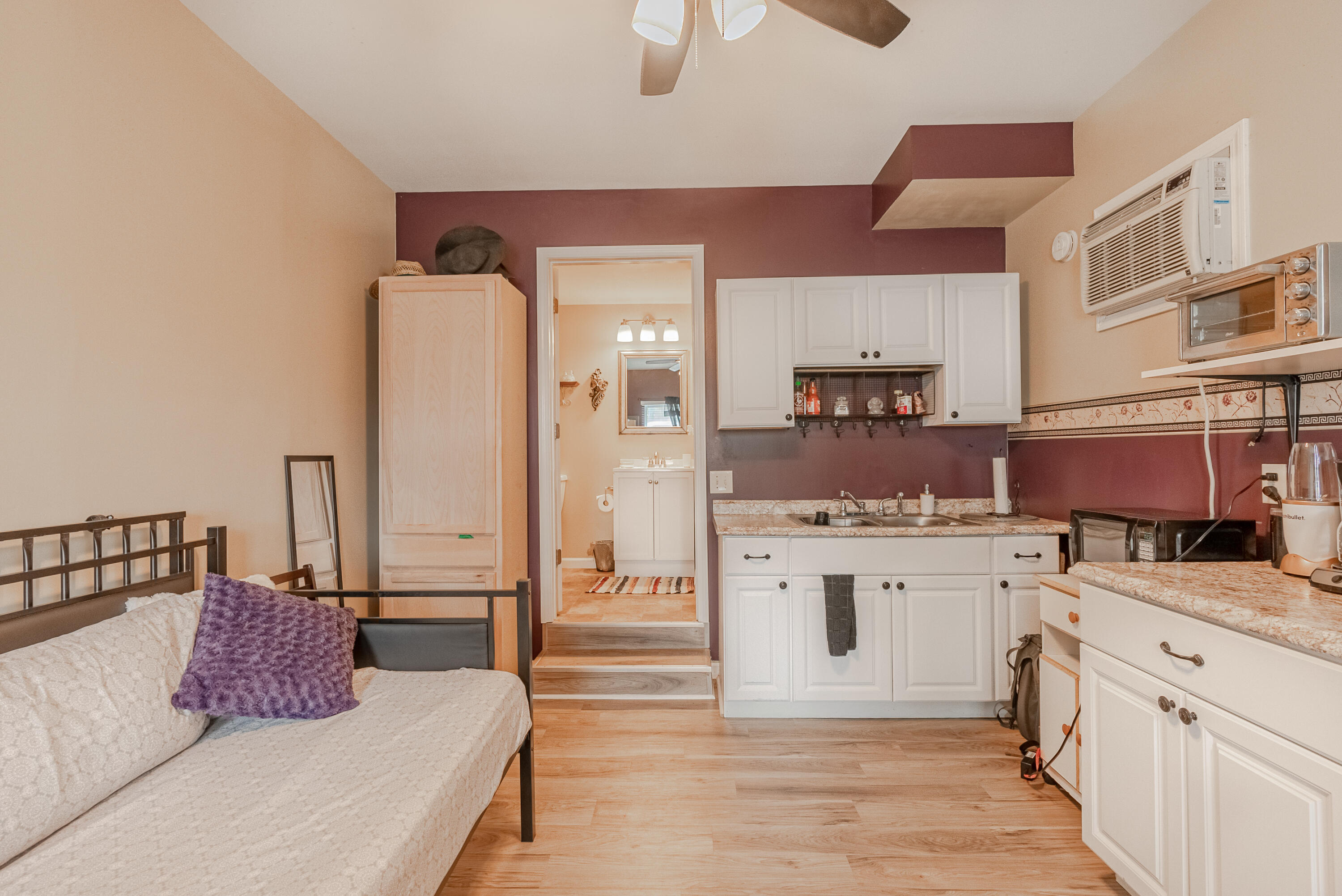 TREASURE ISLAND - Residential