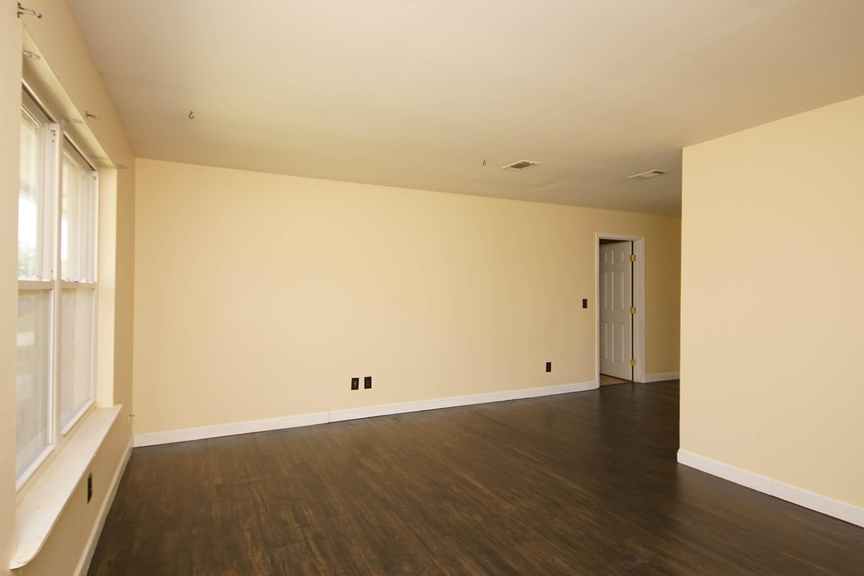 CHATEAU PRES DE LA MER - Residential