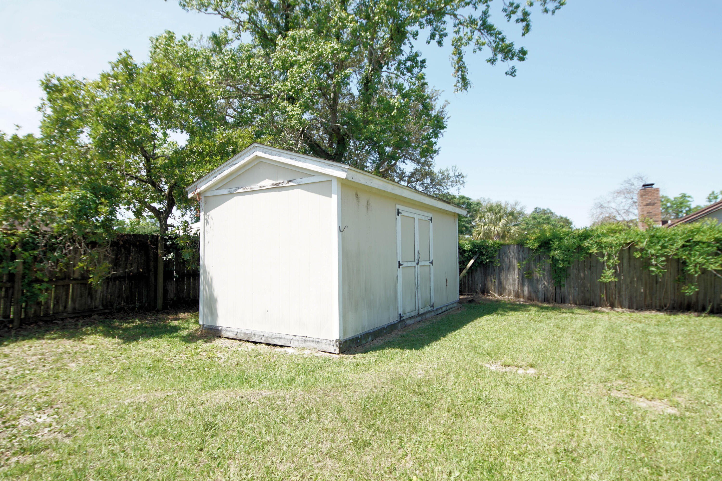 CHATEAU PRES DE LA MER - Residential