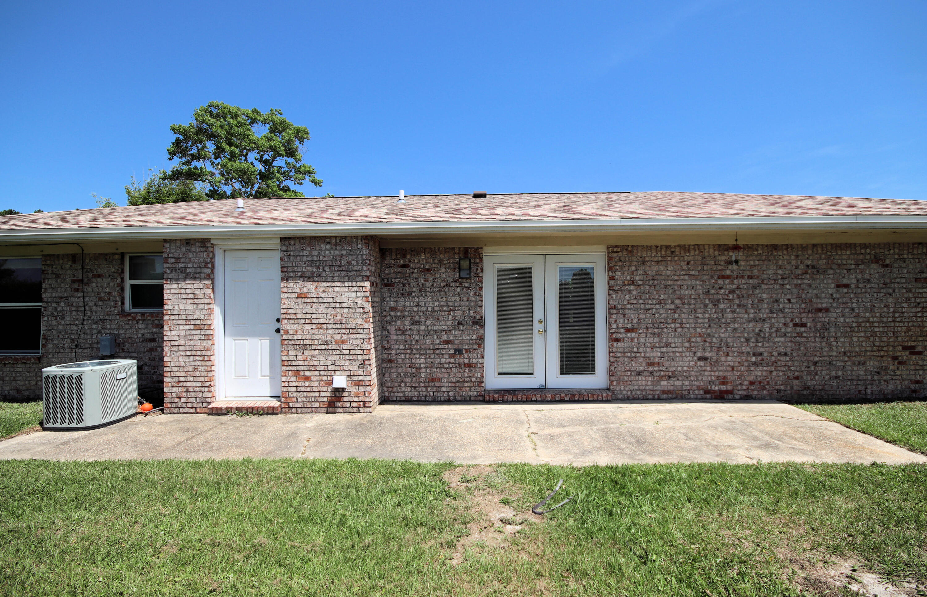 CHATEAU PRES DE LA MER - Residential