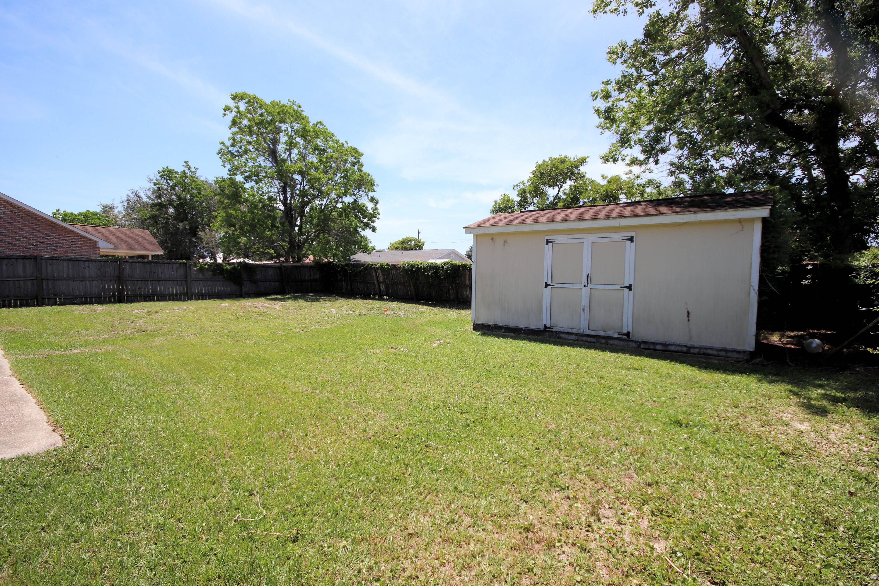CHATEAU PRES DE LA MER - Residential