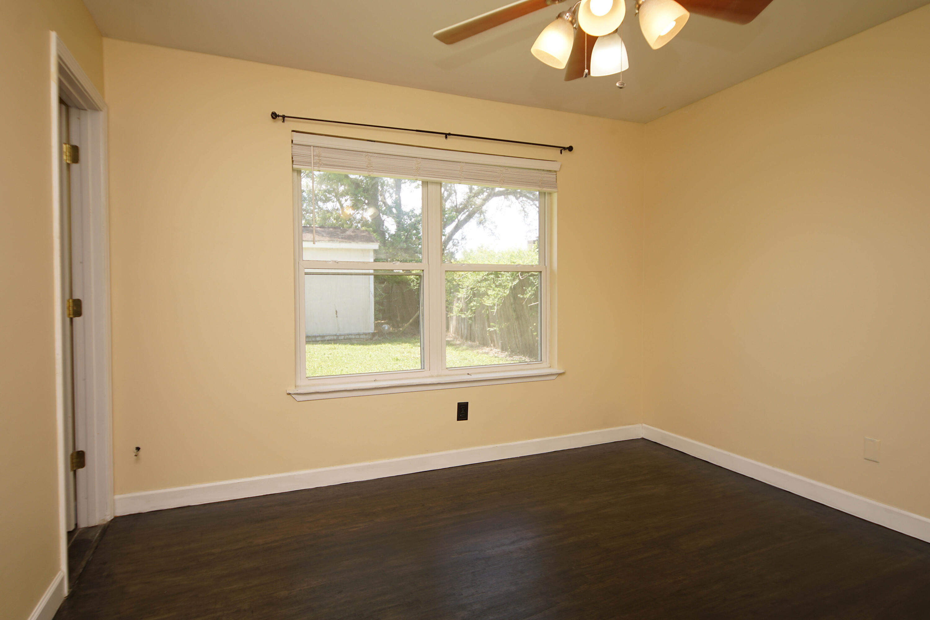 CHATEAU PRES DE LA MER - Residential