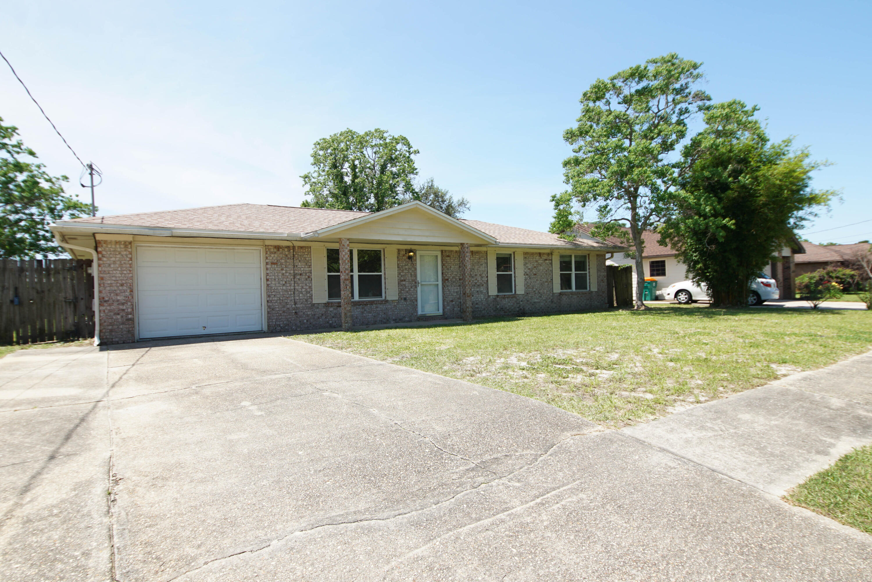 CHATEAU PRES DE LA MER - Residential