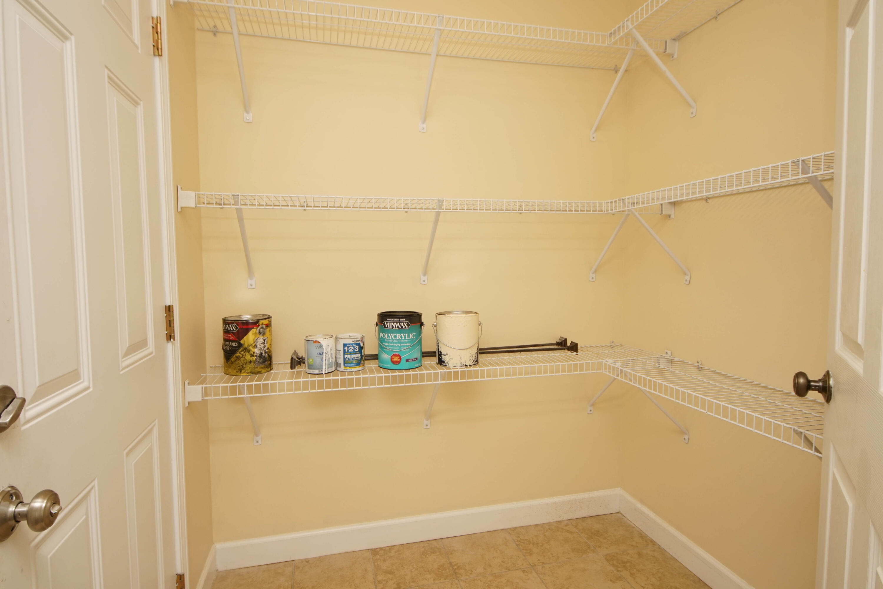 CHATEAU PRES DE LA MER - Residential