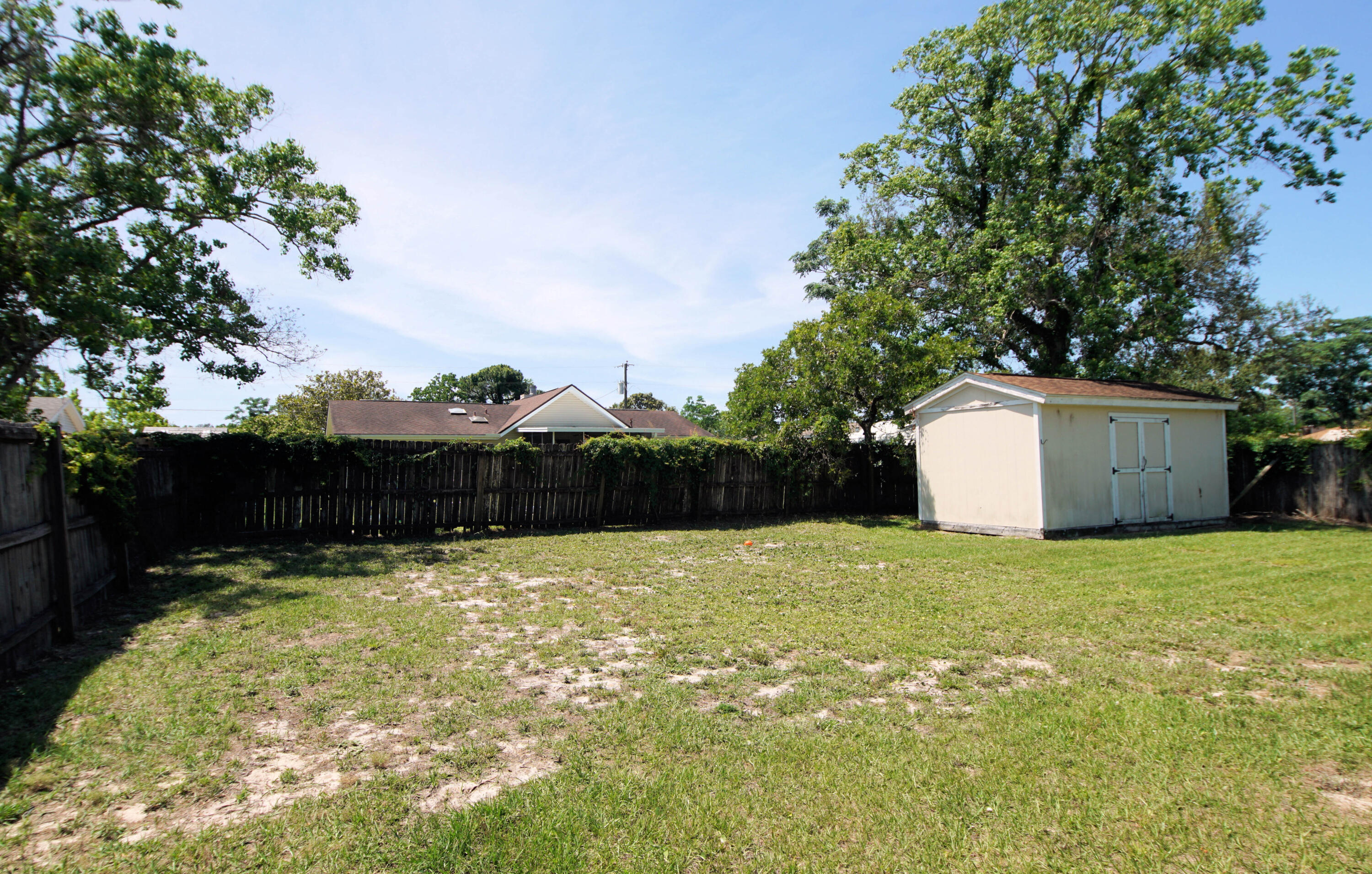 CHATEAU PRES DE LA MER - Residential