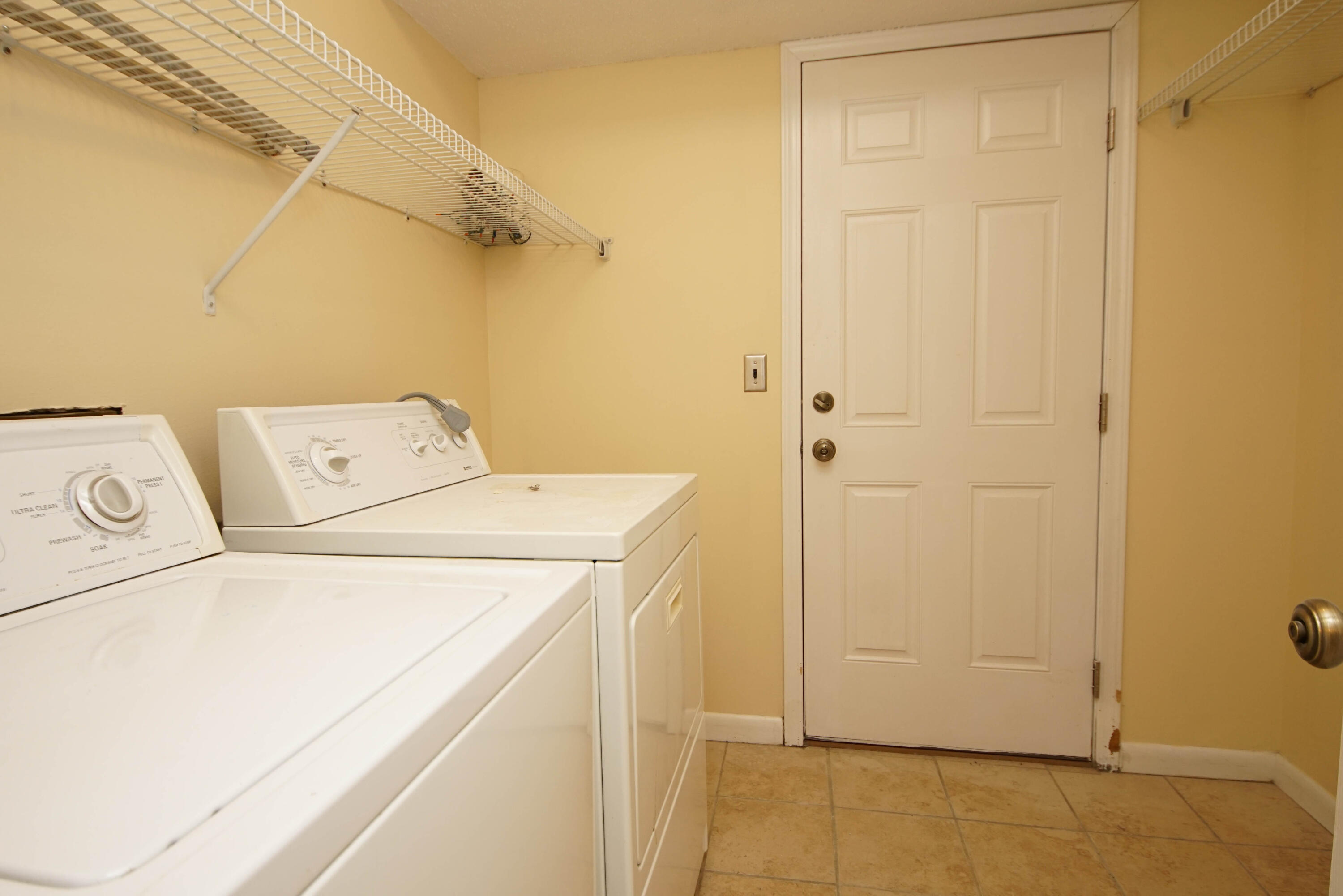 CHATEAU PRES DE LA MER - Residential