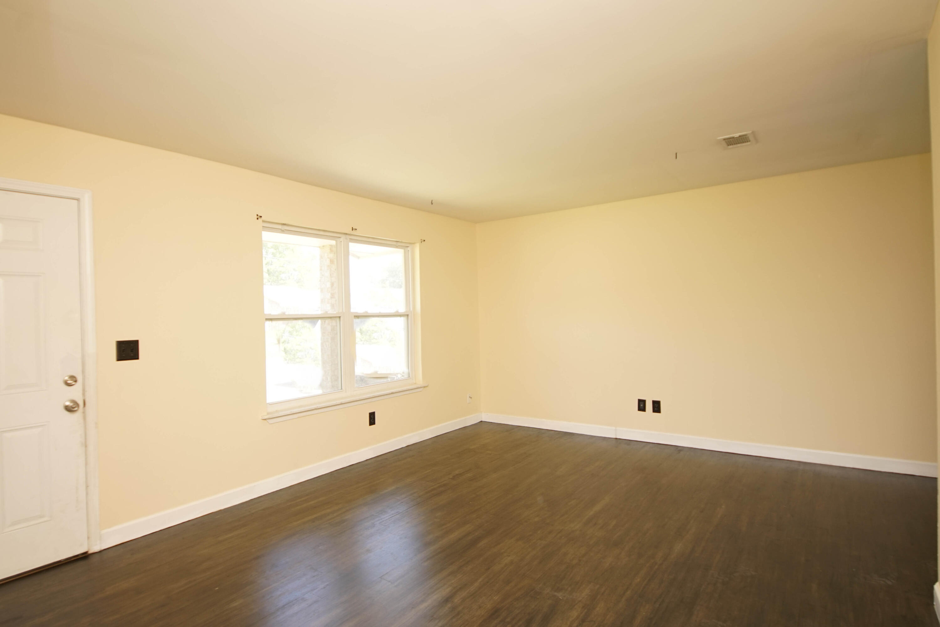 CHATEAU PRES DE LA MER - Residential