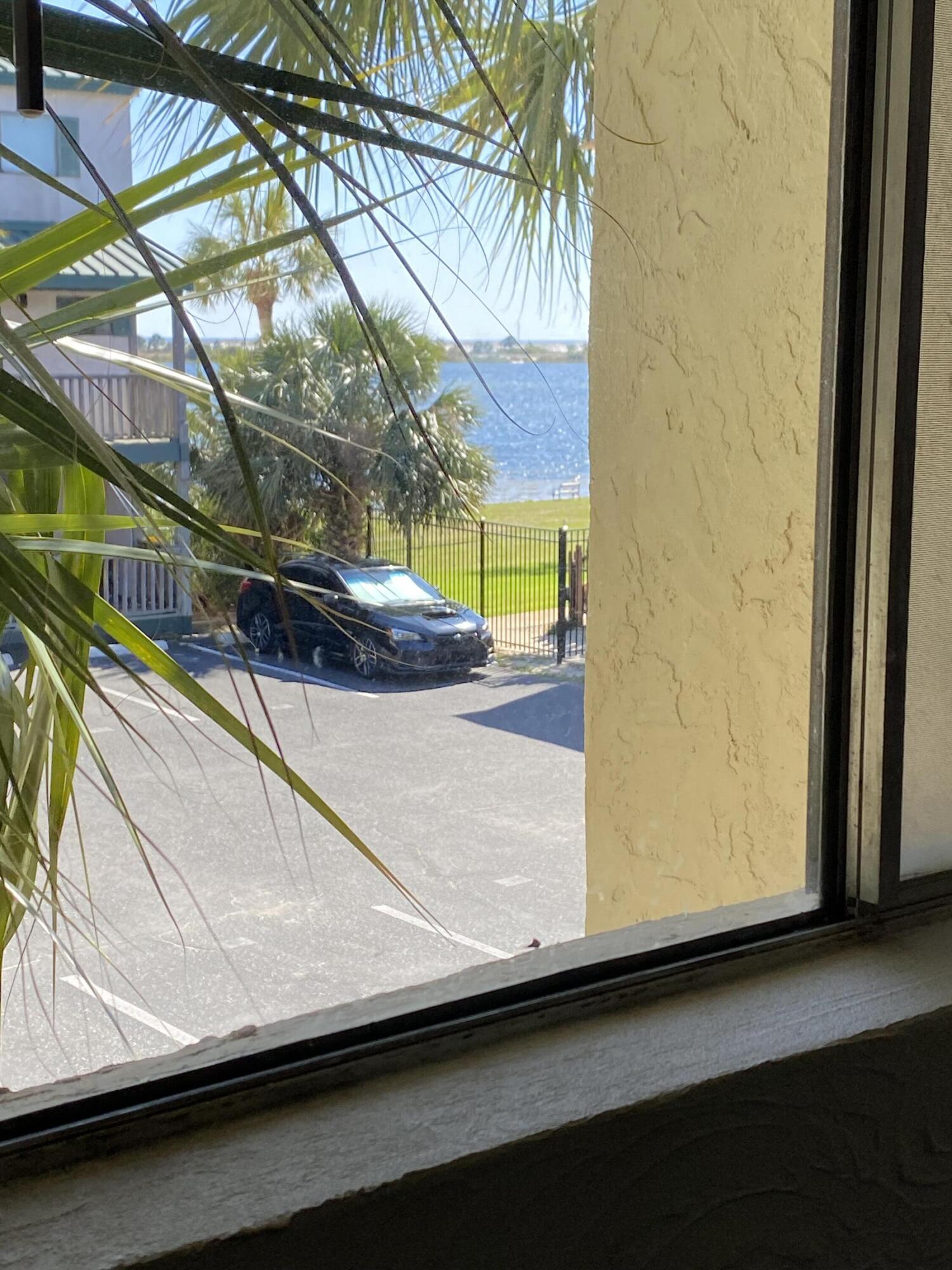 SEA PALM 2 CONDO - Residential Lease