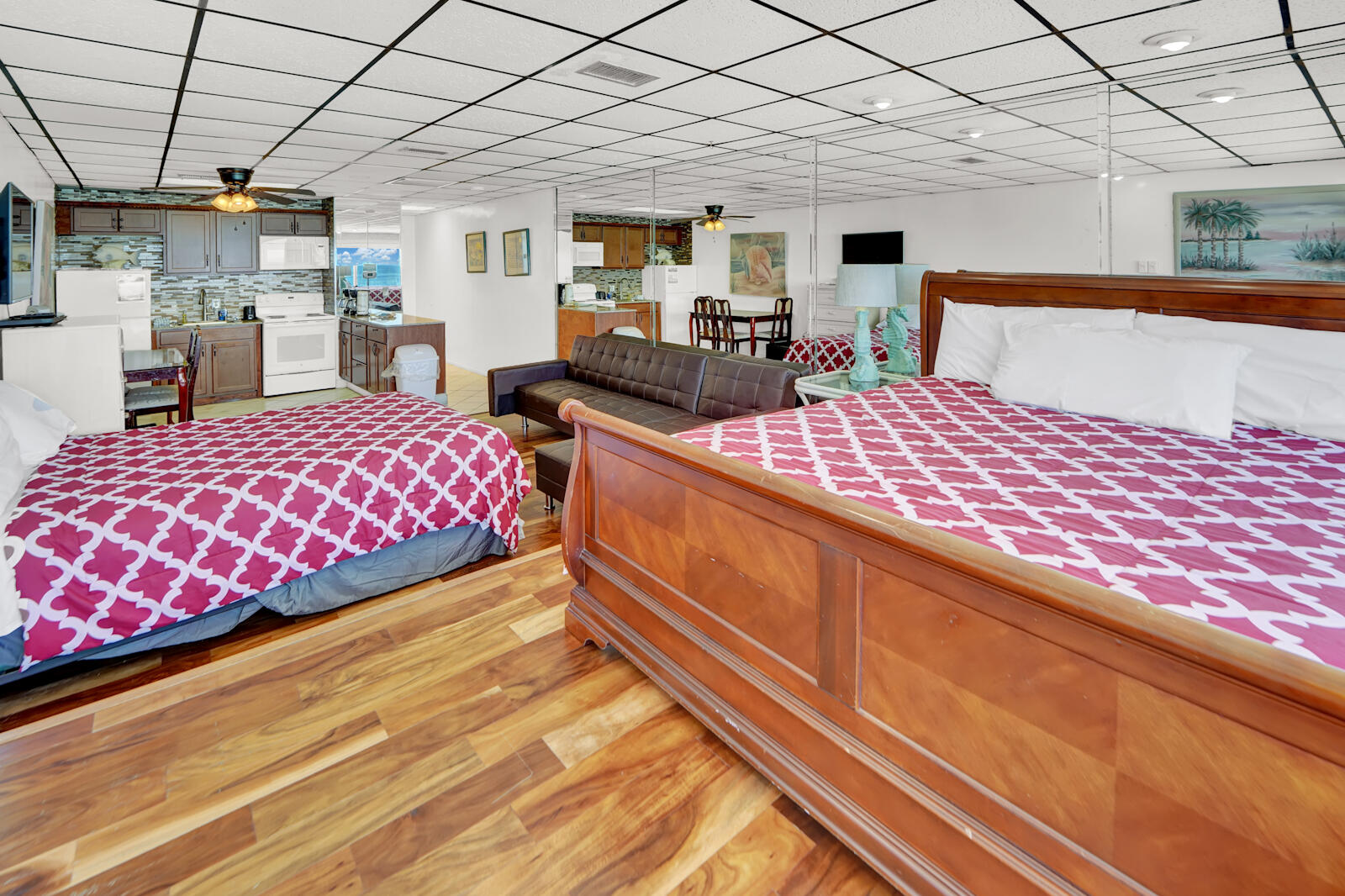 CONTINENTAL CONDO - Residential