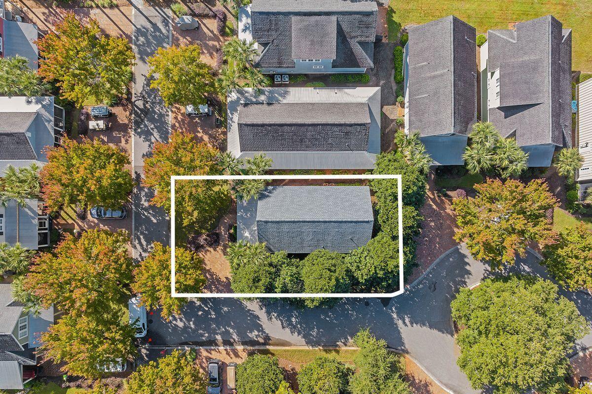 BUNGALOS AT SANDESTIN - Residential