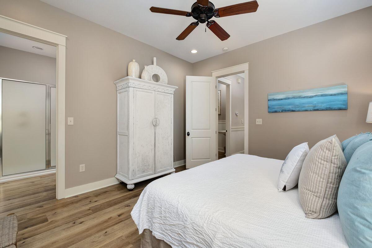 BUNGALOS AT SANDESTIN - Residential