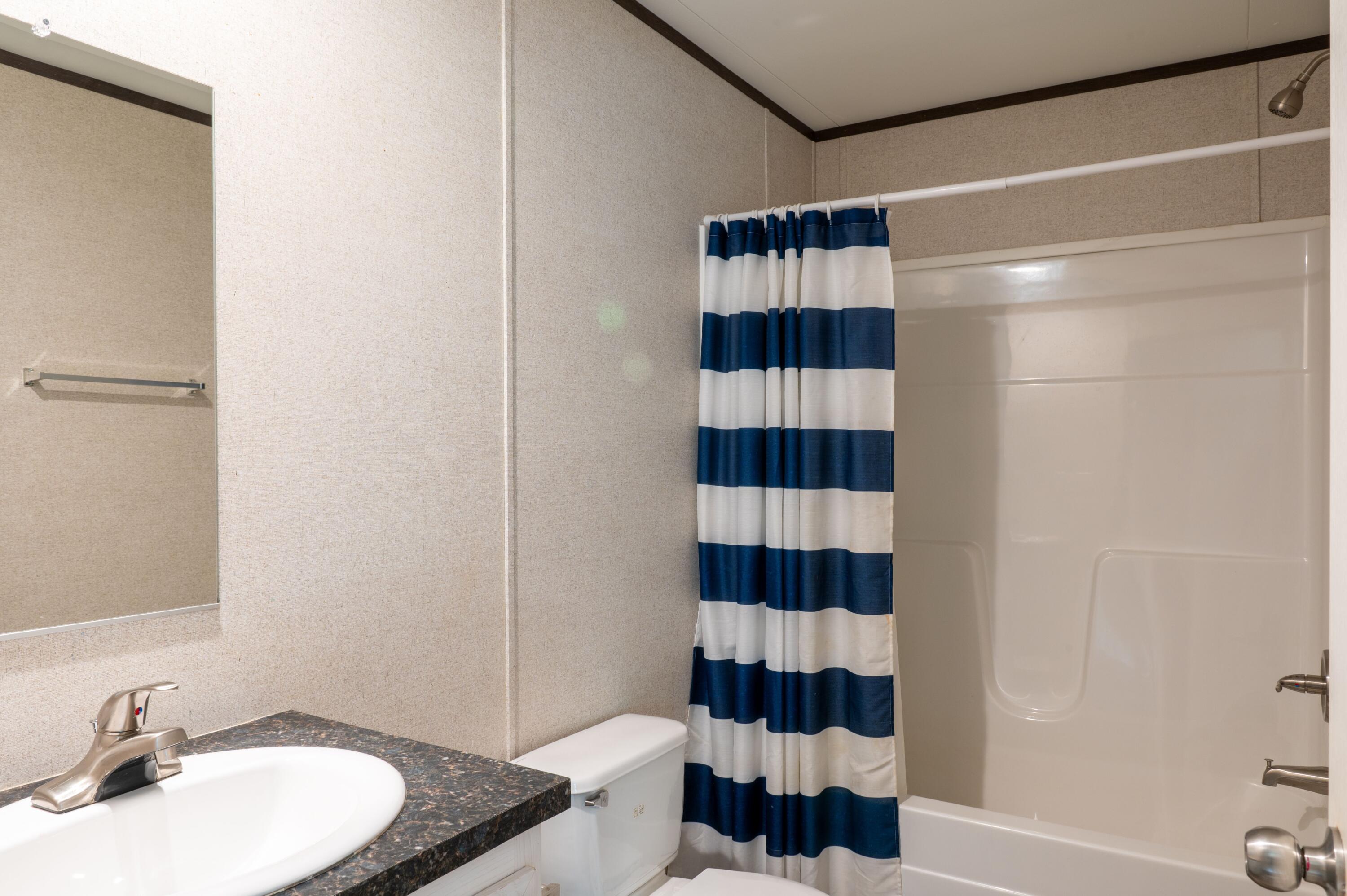 KING LAKE ESTATES - Residential