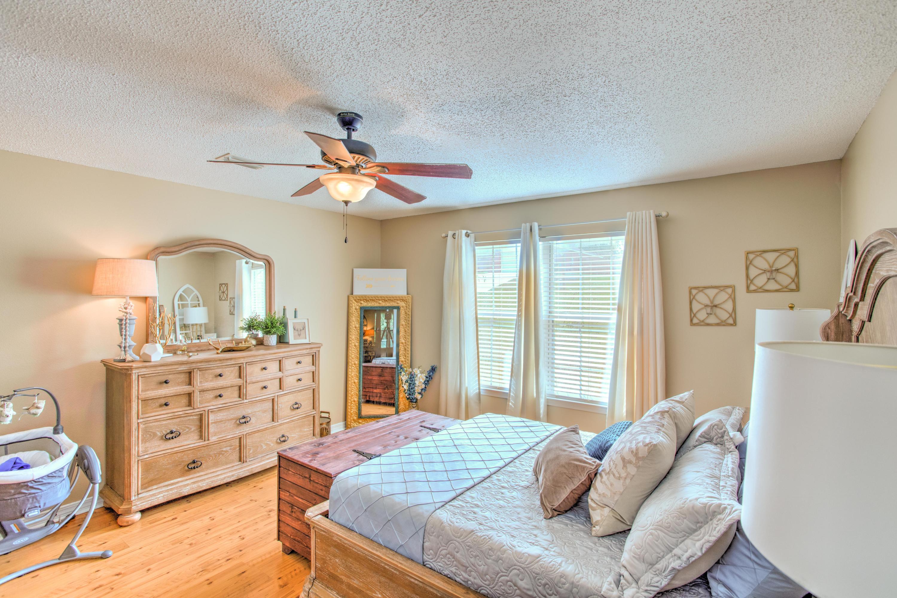 NORTHVIEW ESTATES 5TH ADDN - Residential
