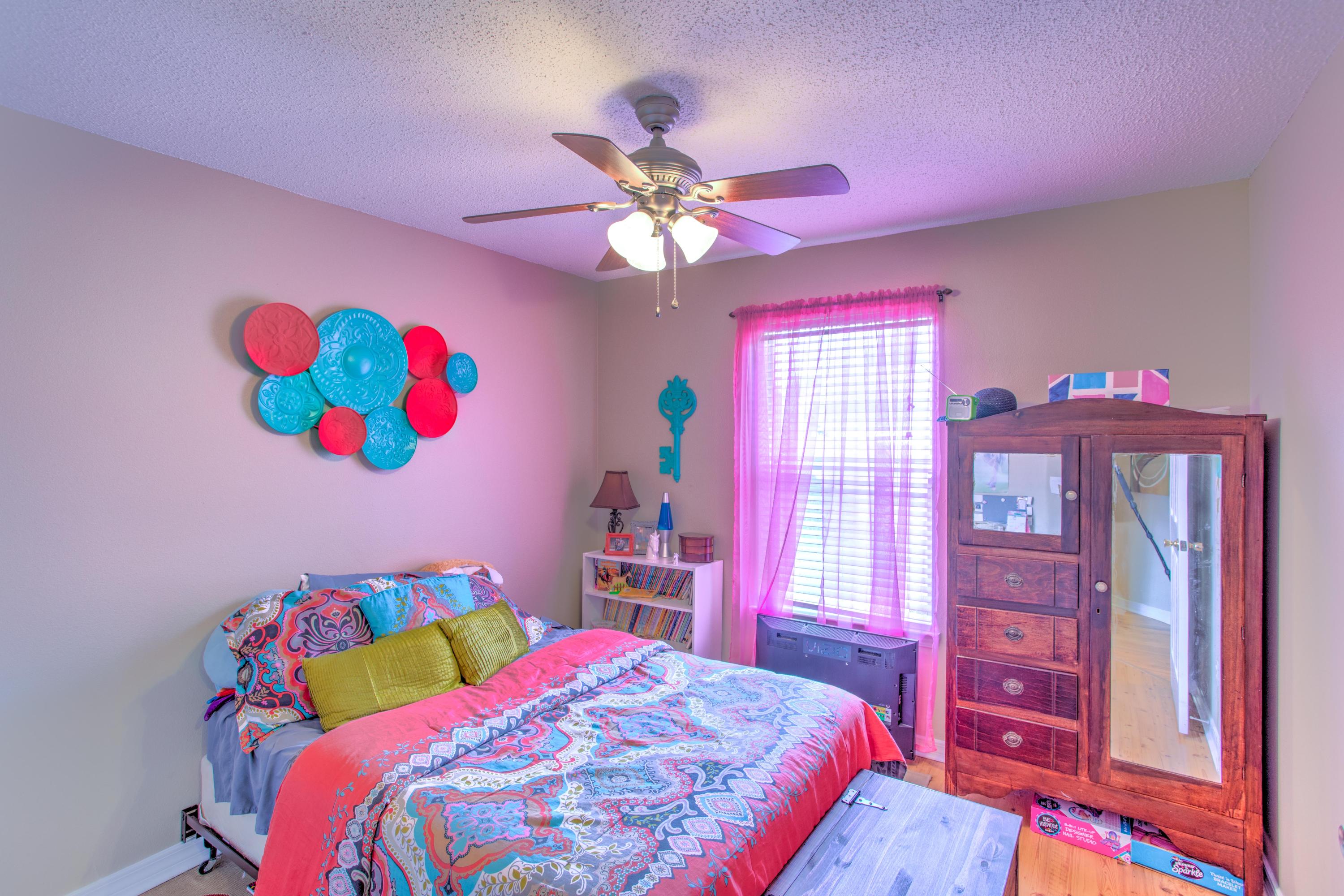NORTHVIEW ESTATES 5TH ADDN - Residential