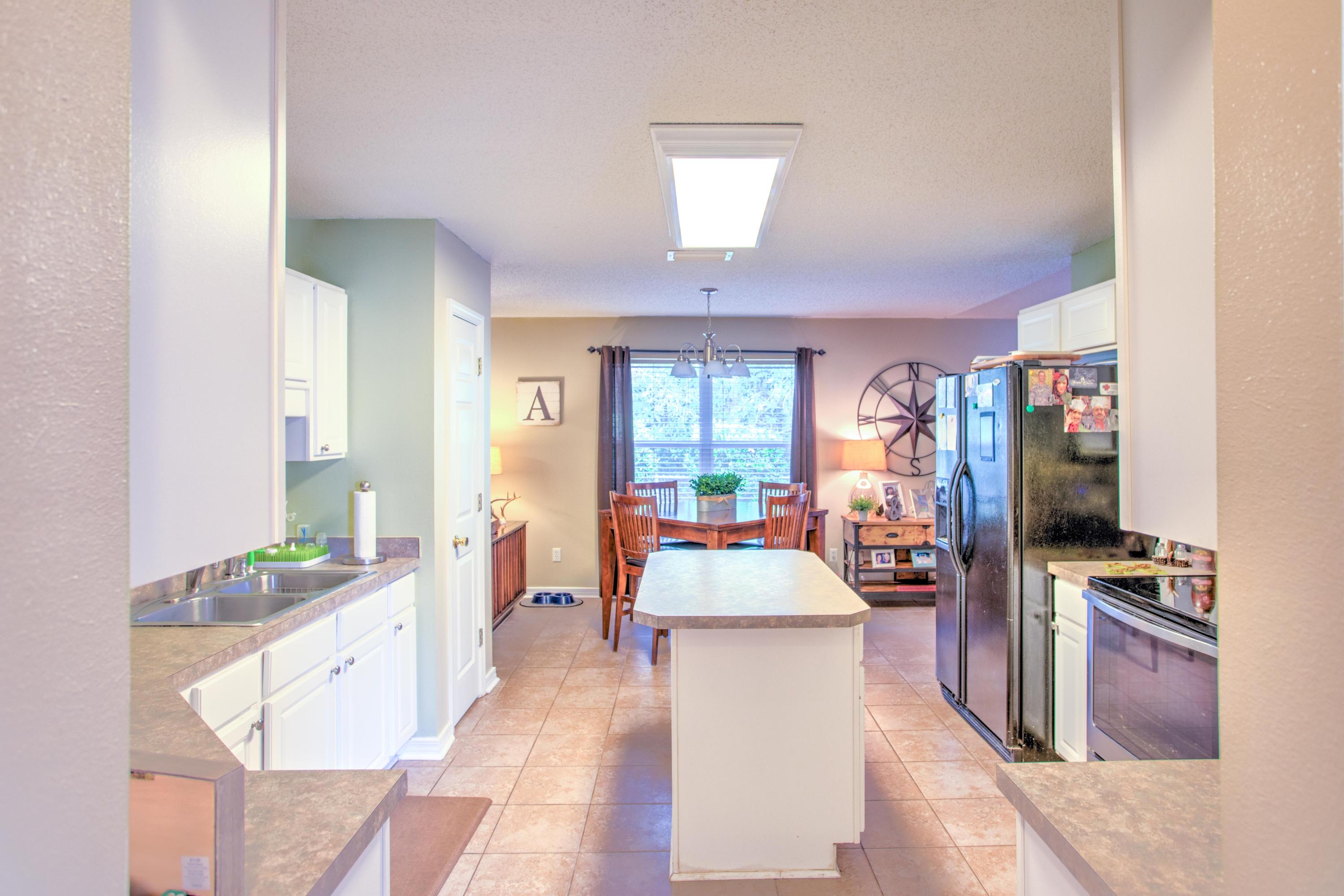 NORTHVIEW ESTATES 5TH ADDN - Residential