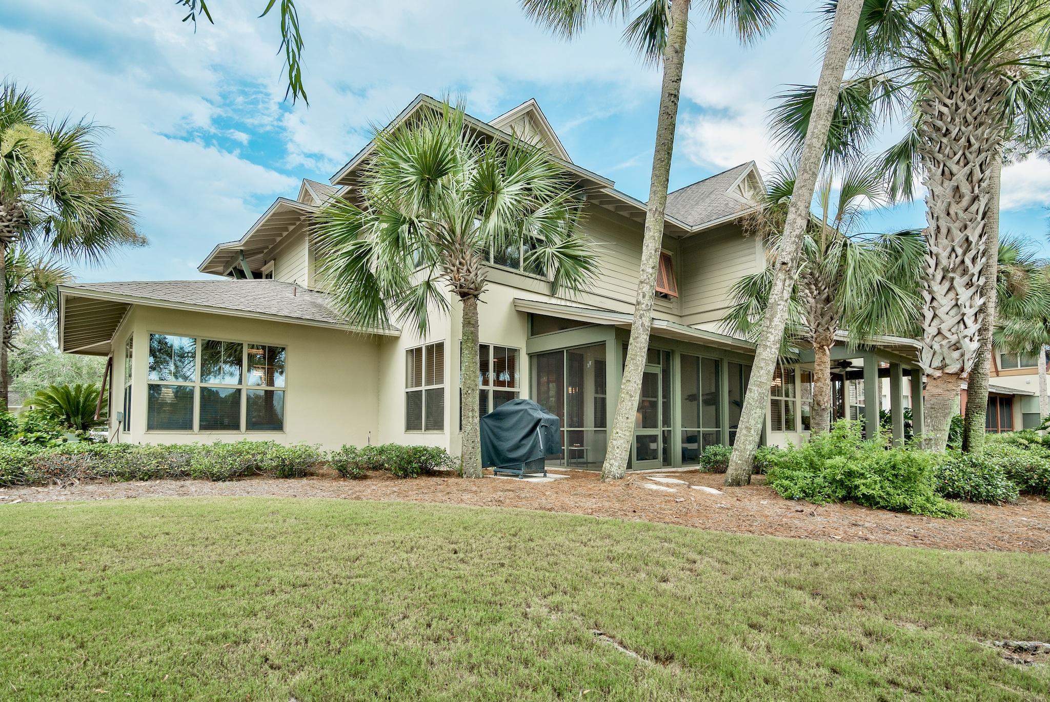 MAGNOLIA BAY - Residential