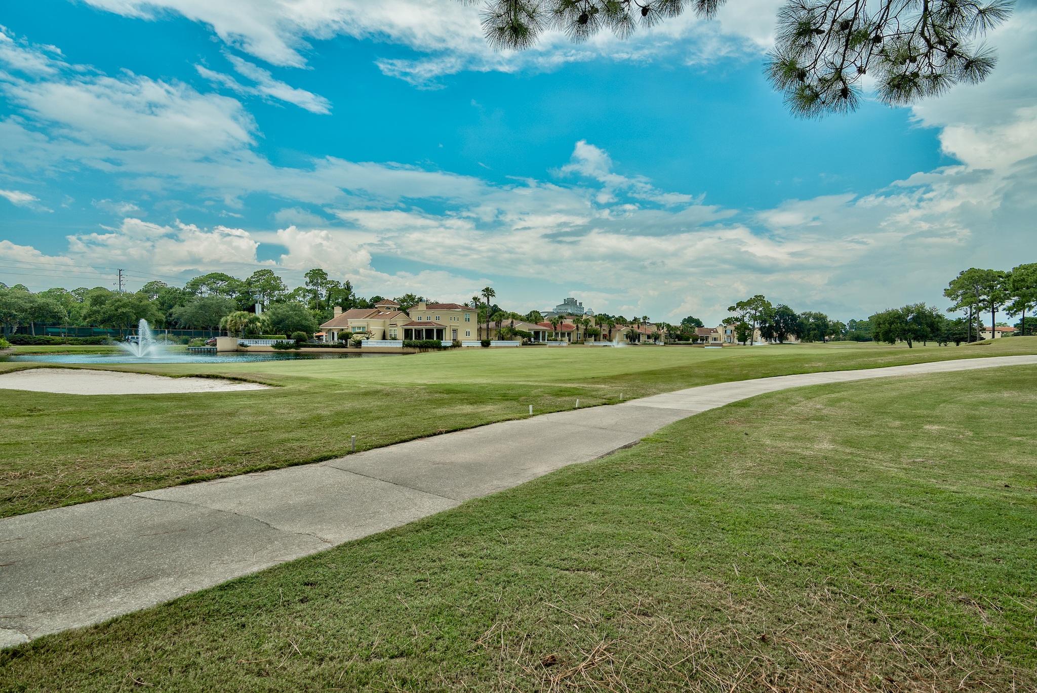 MAGNOLIA BAY - Residential