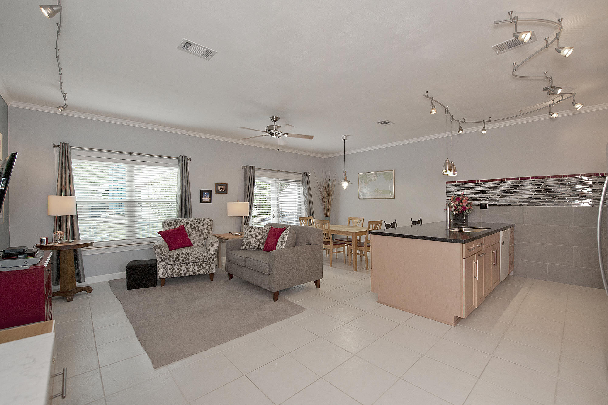 PELICAN COVE T/H - Residential