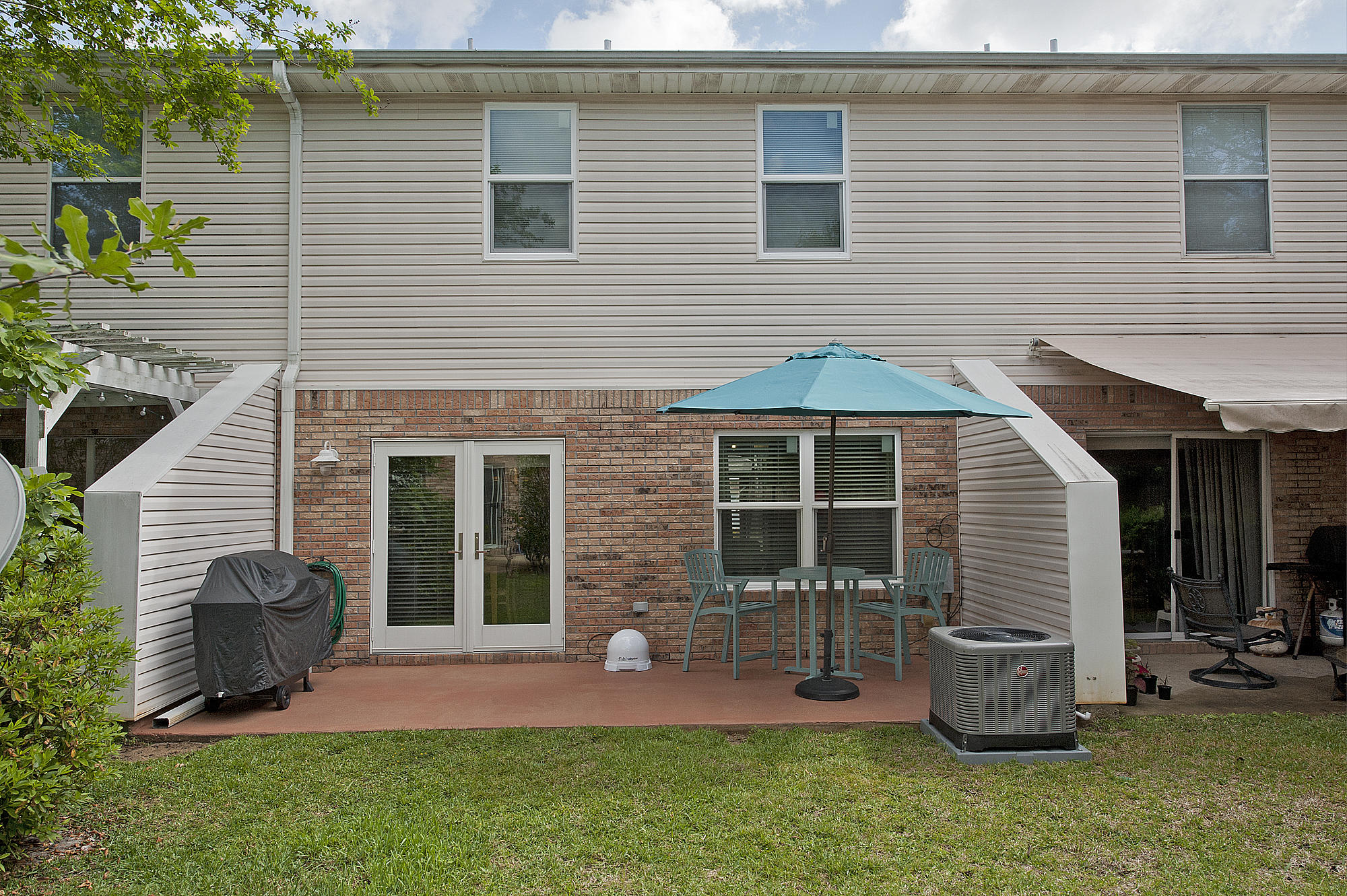 PELICAN COVE T/H - Residential