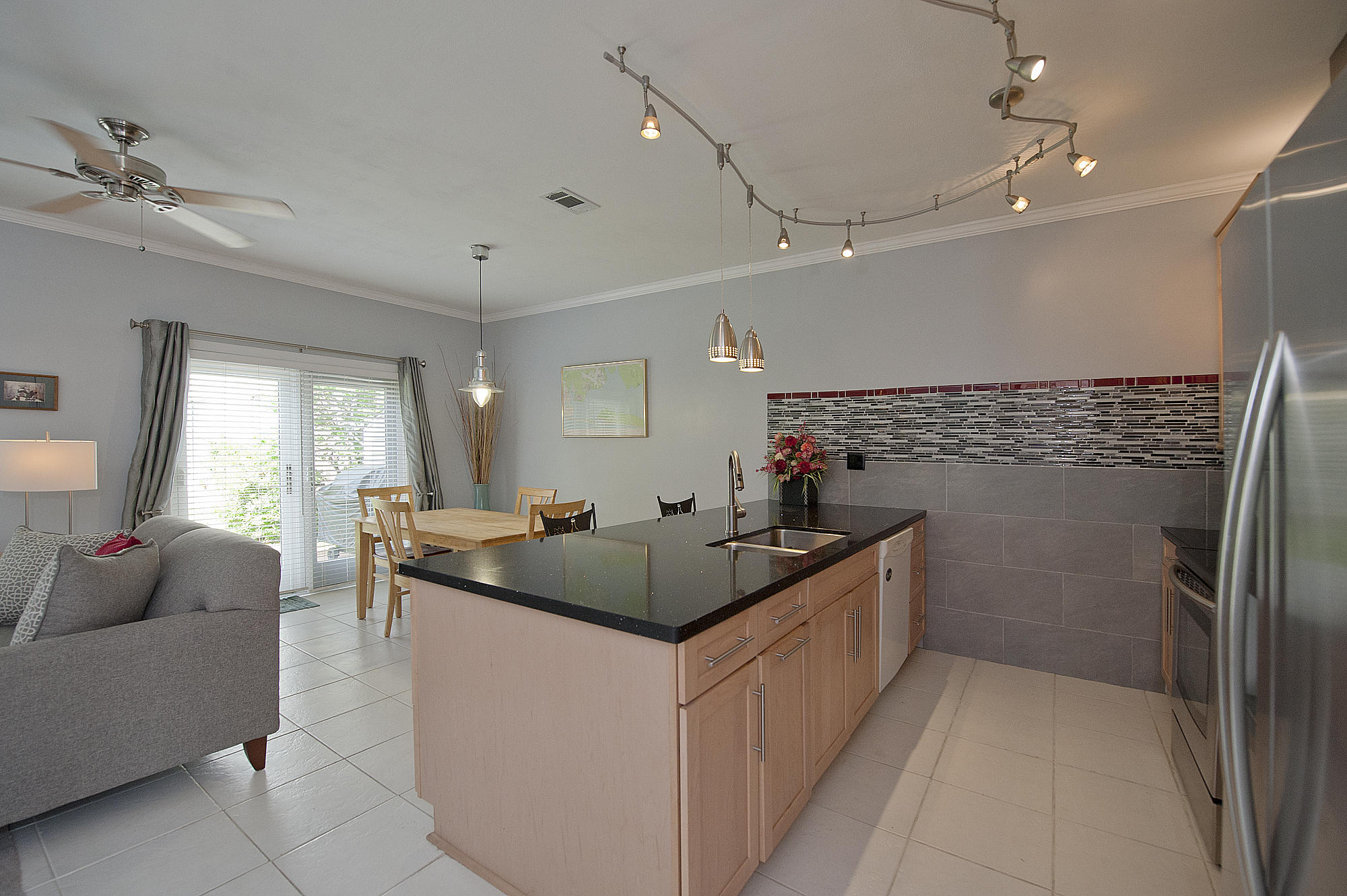 PELICAN COVE T/H - Residential